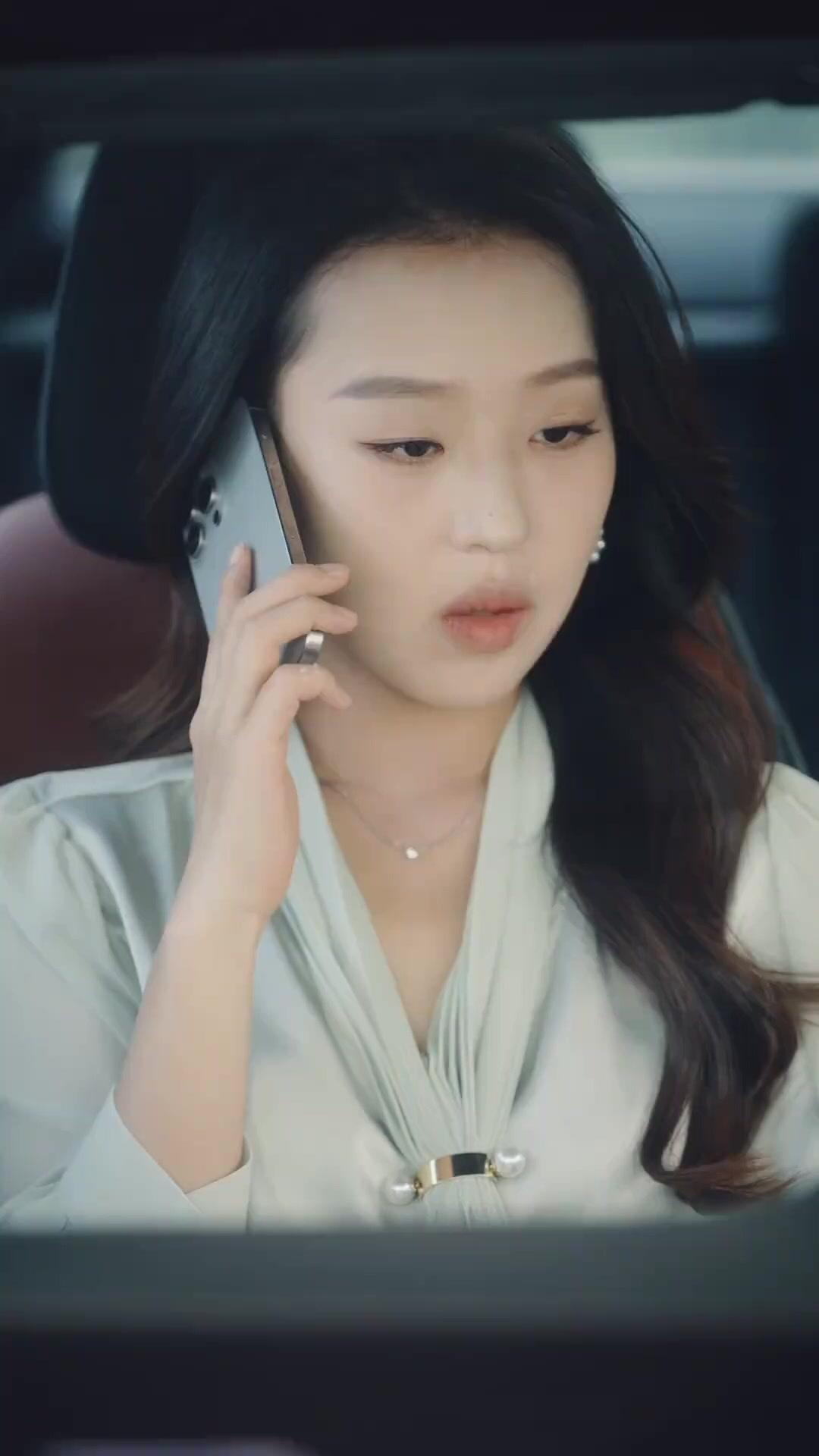 Hào Quang Bị Vùi Lấp