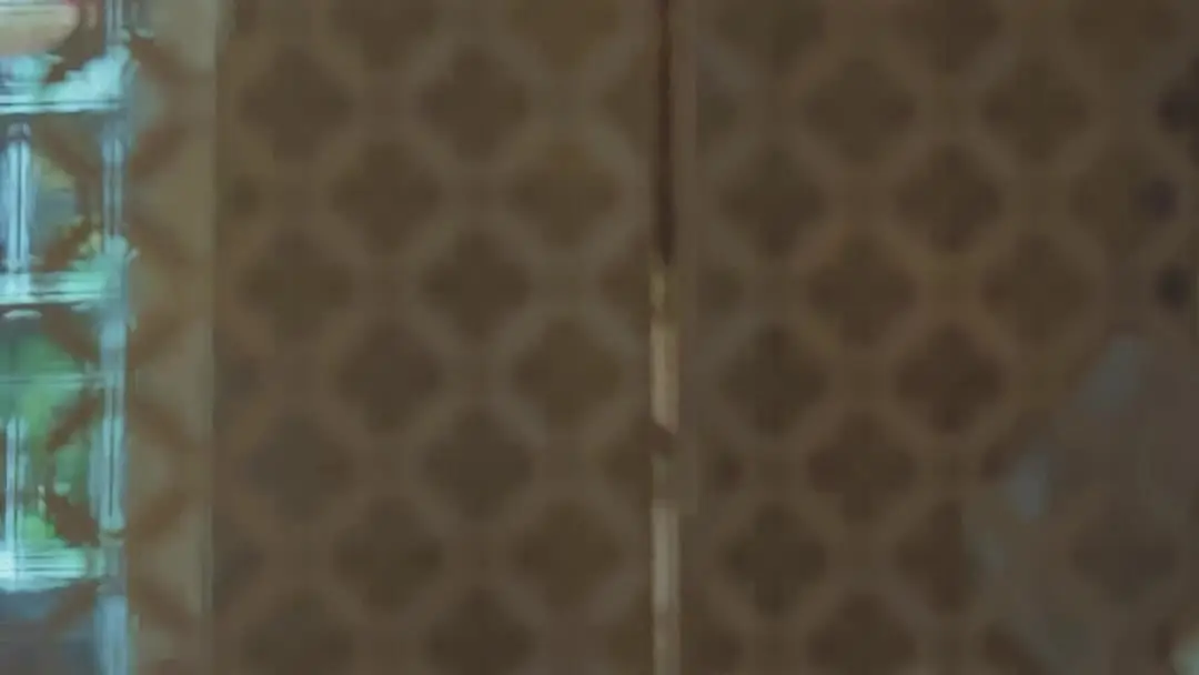 Campus Queen Falls for Me After My First Love Betrayed Me: The Door That Changed Everything