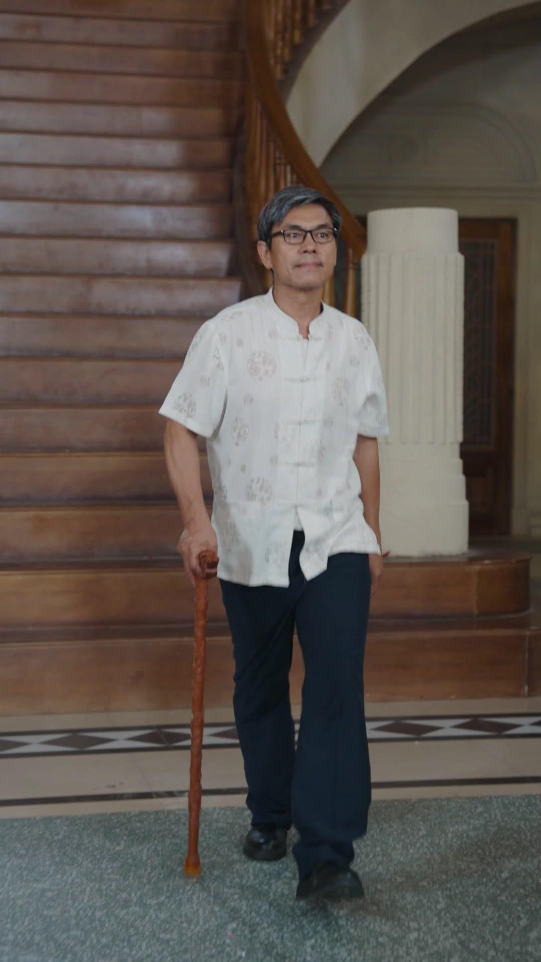 Putri Sah Robek Anak Haram Ayahnya