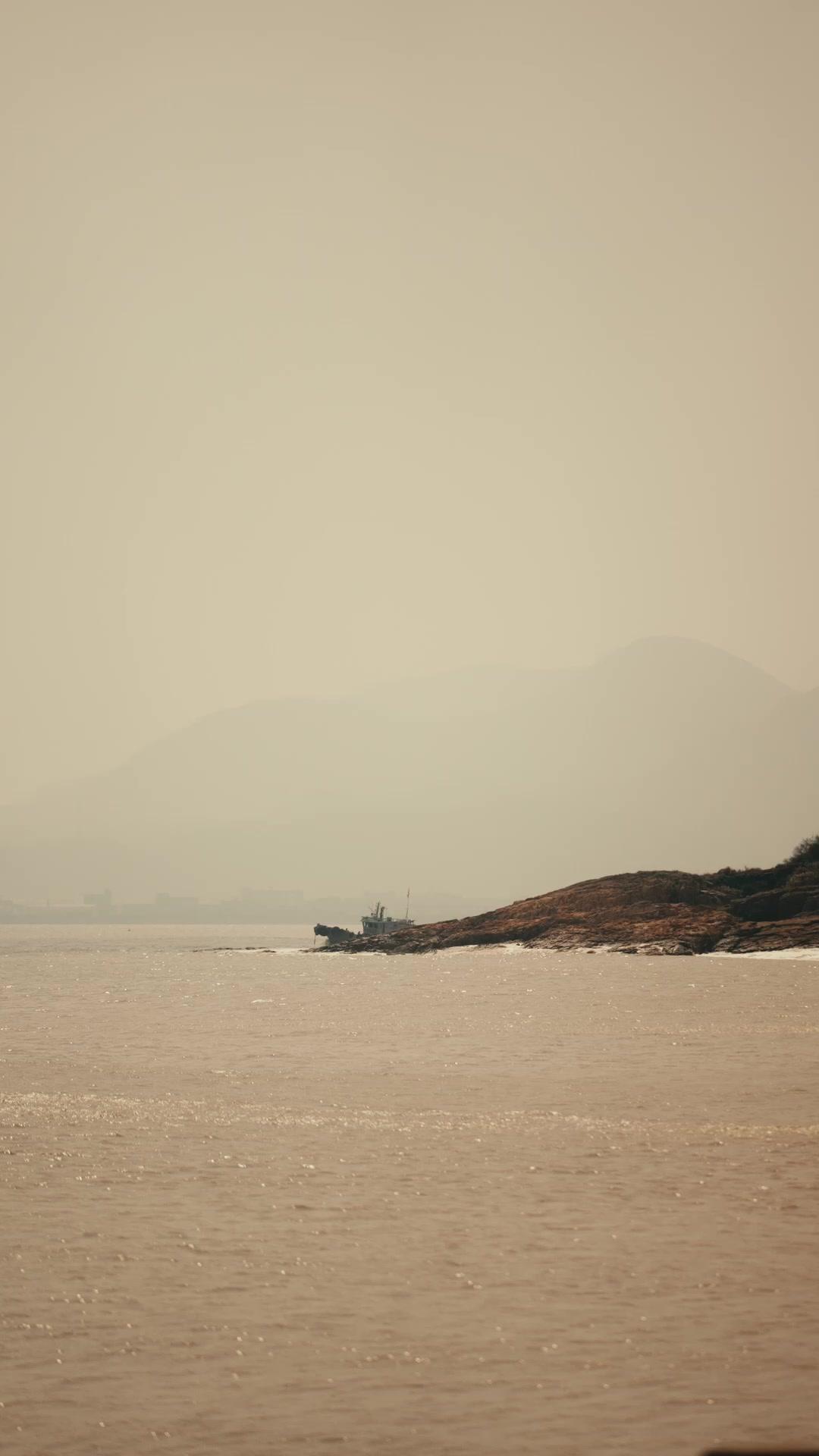 Corde del Destino–L'Isola del Riscatto