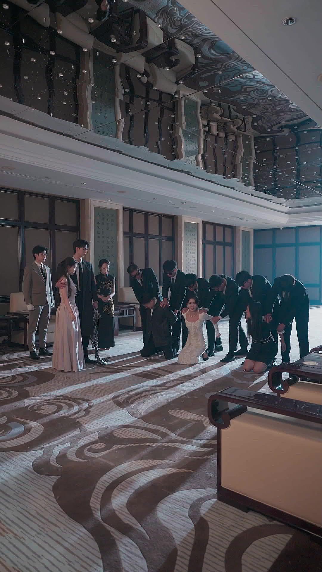 Tiga Hati, Dua Ikatan