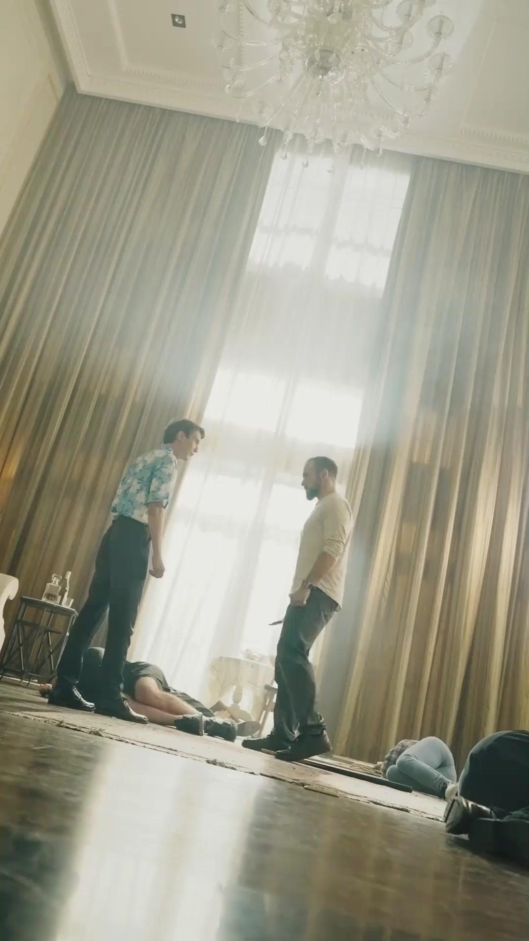 (Dublagem)Punhos de Vingança: Ela & Ele