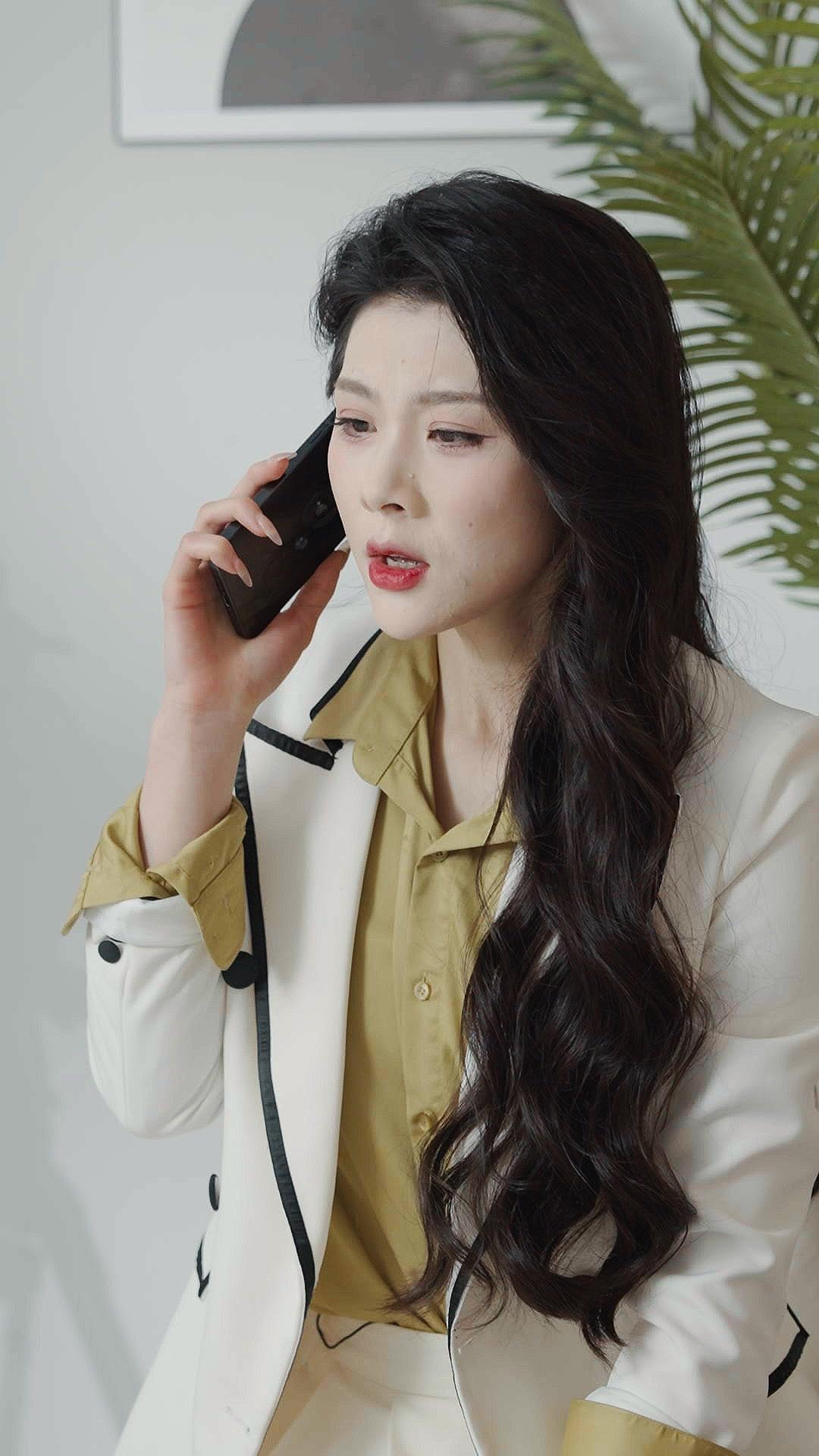 Cinta Retak Tak Sempurna