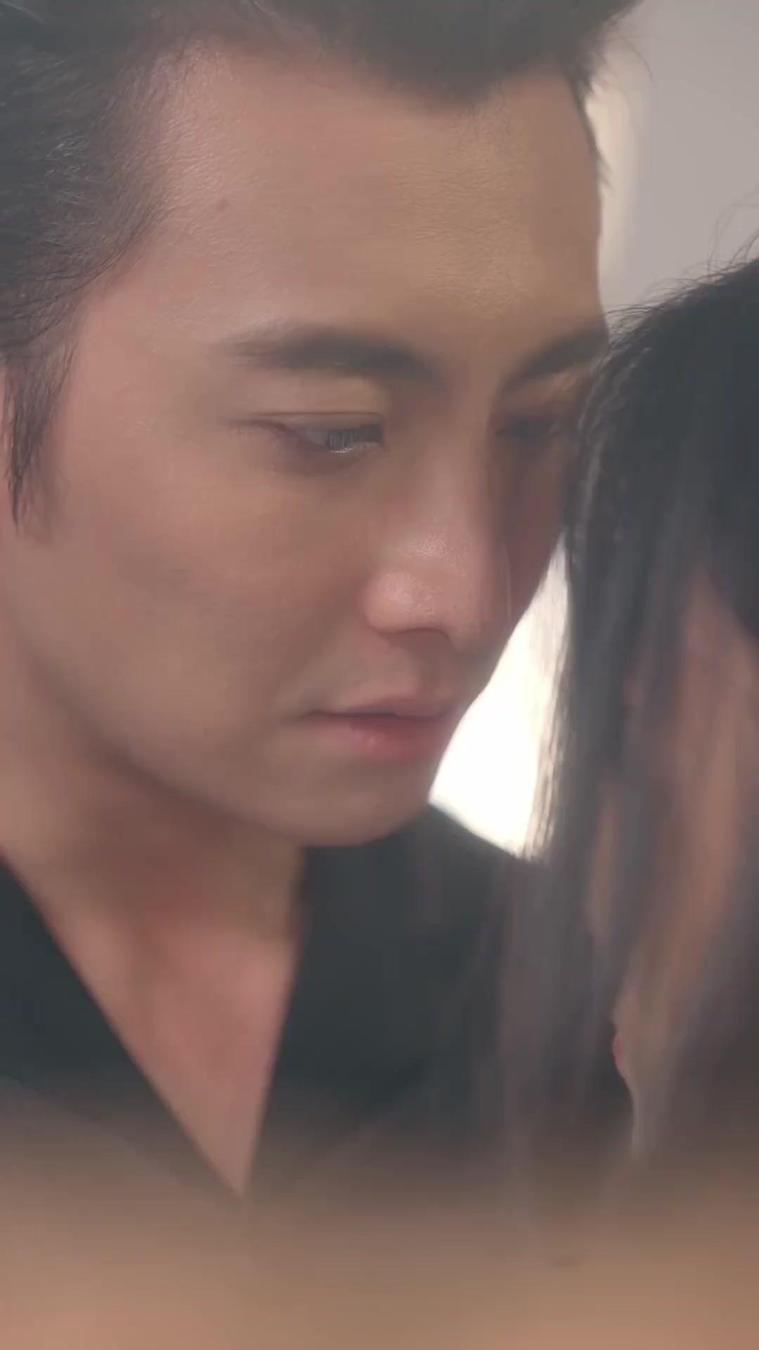 (พากย์เสียง) รักปลอมๆ หลงจริงจัง