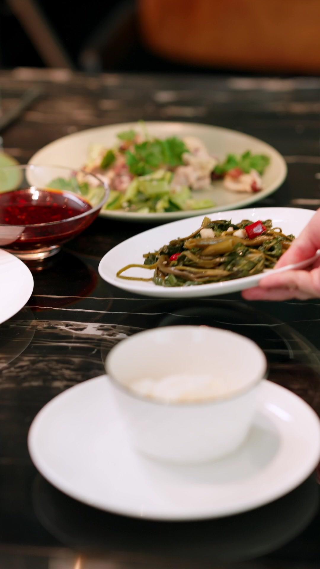 Paman Ini Terlalu Berbahaya