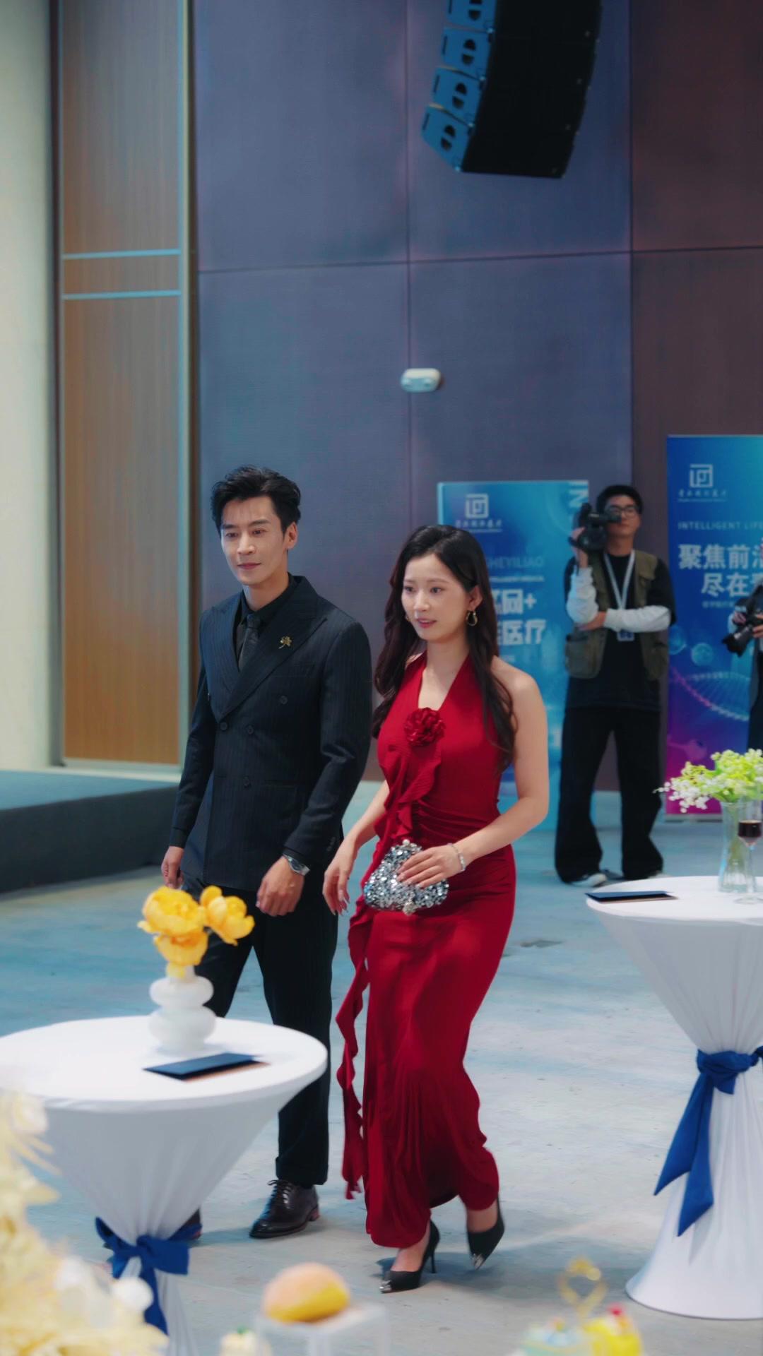 La gloria de su exesposa