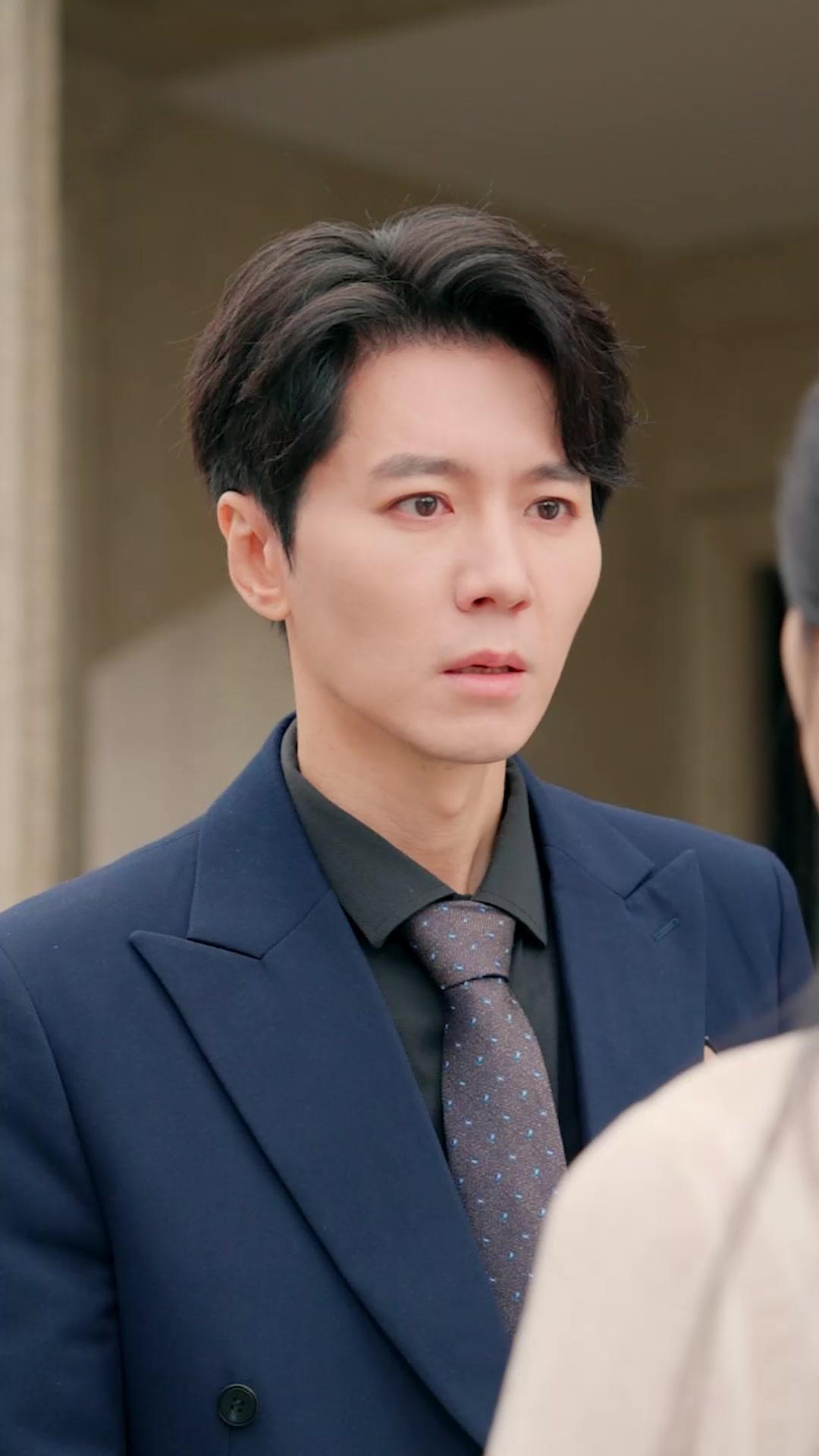 Bye, Crying Ex. Hi, Shining Life