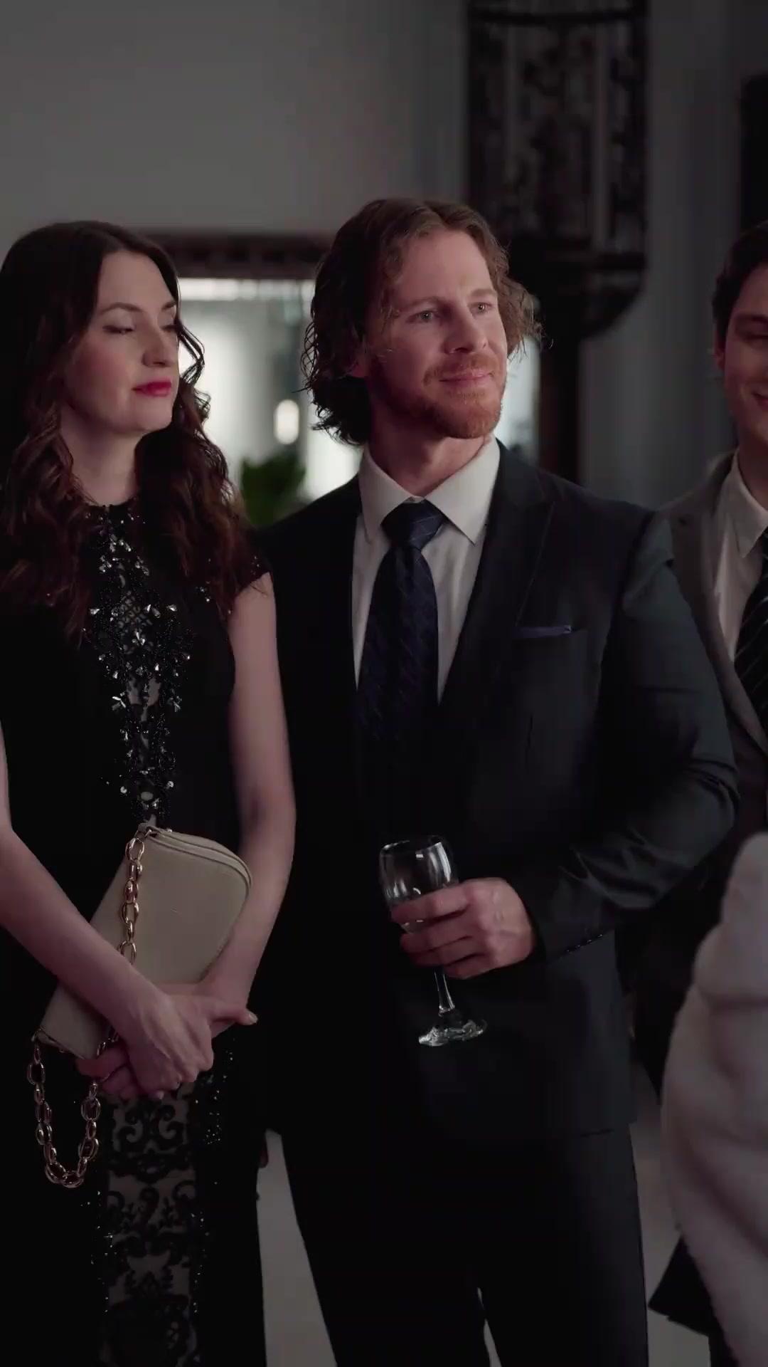 (Doblado)Reina de la música