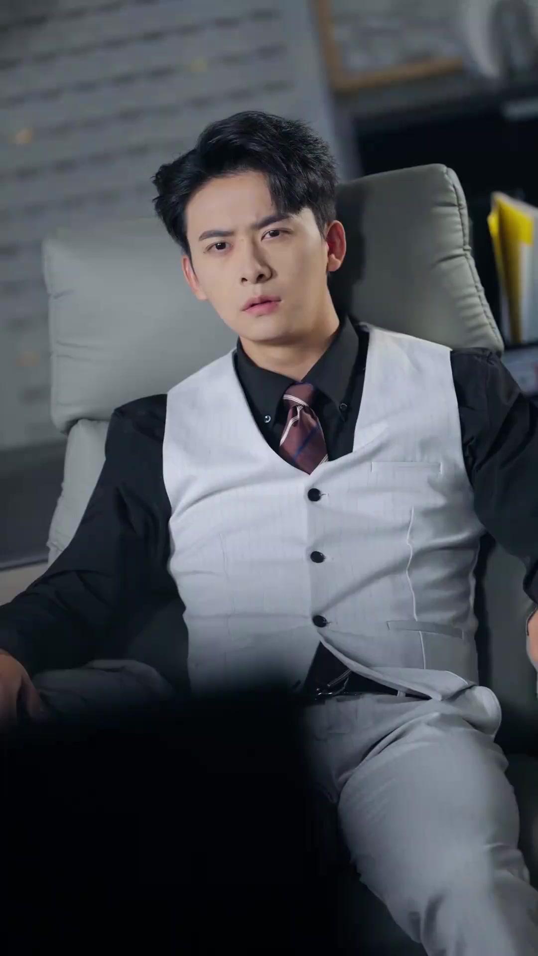 ในยามรักมาสาย