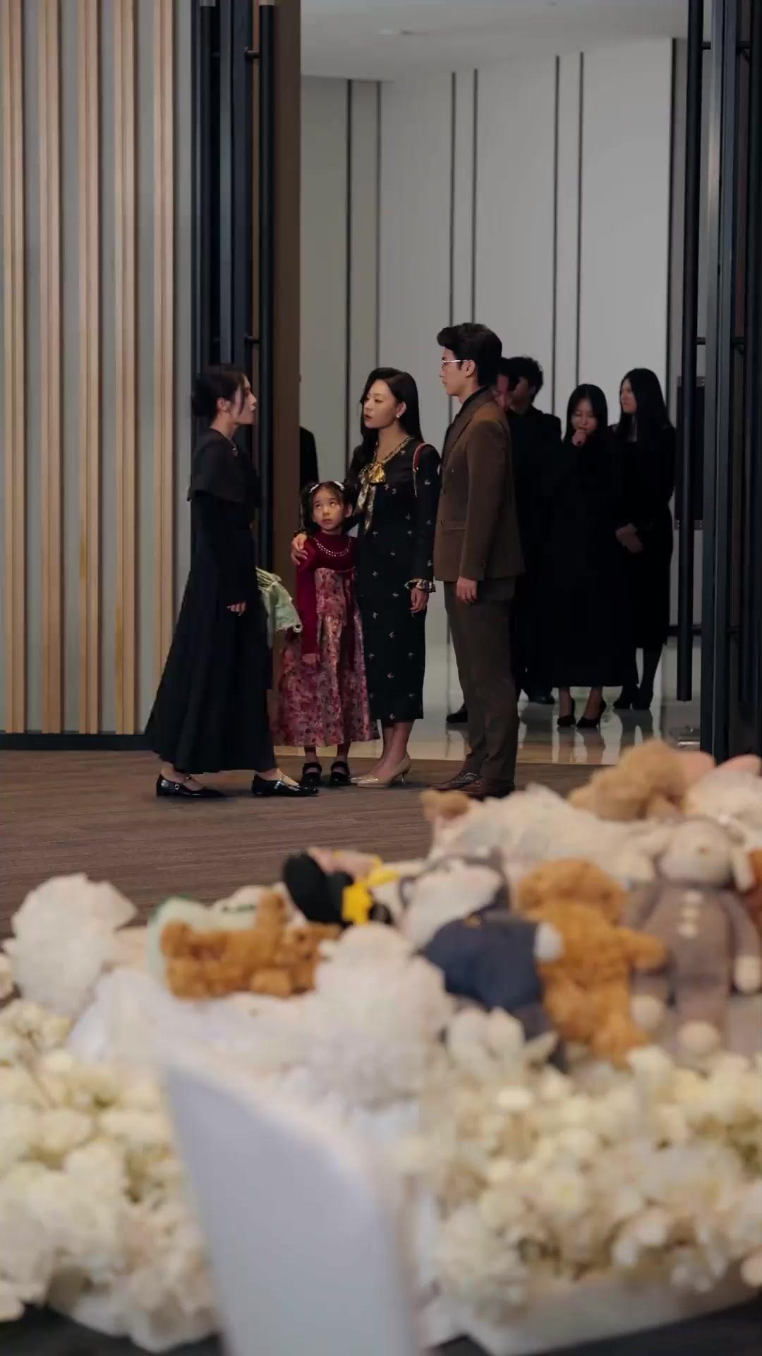 (Doblado) Una disculpa sin receptor