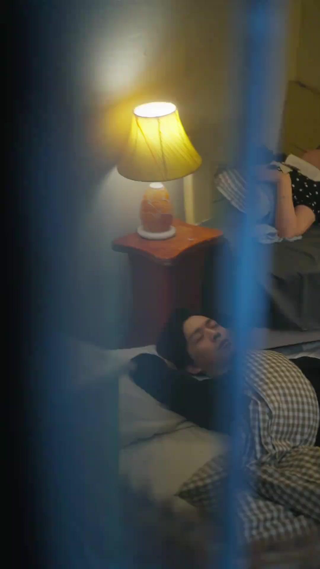 Setelah Bangkrut, Jadian Dengan Musuh Kakak