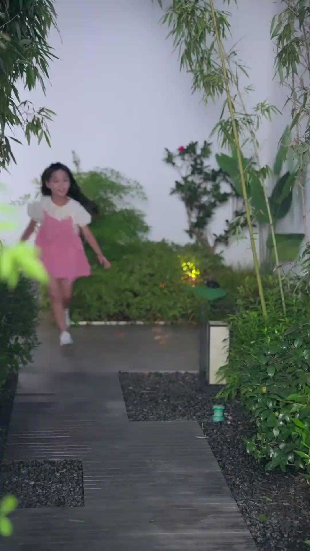 La niña que escuchaba a los animales