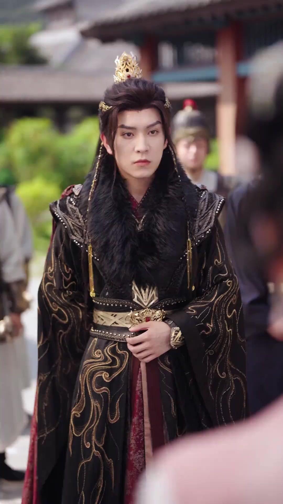 Permaisuri Pengasas Kembali Memerintah