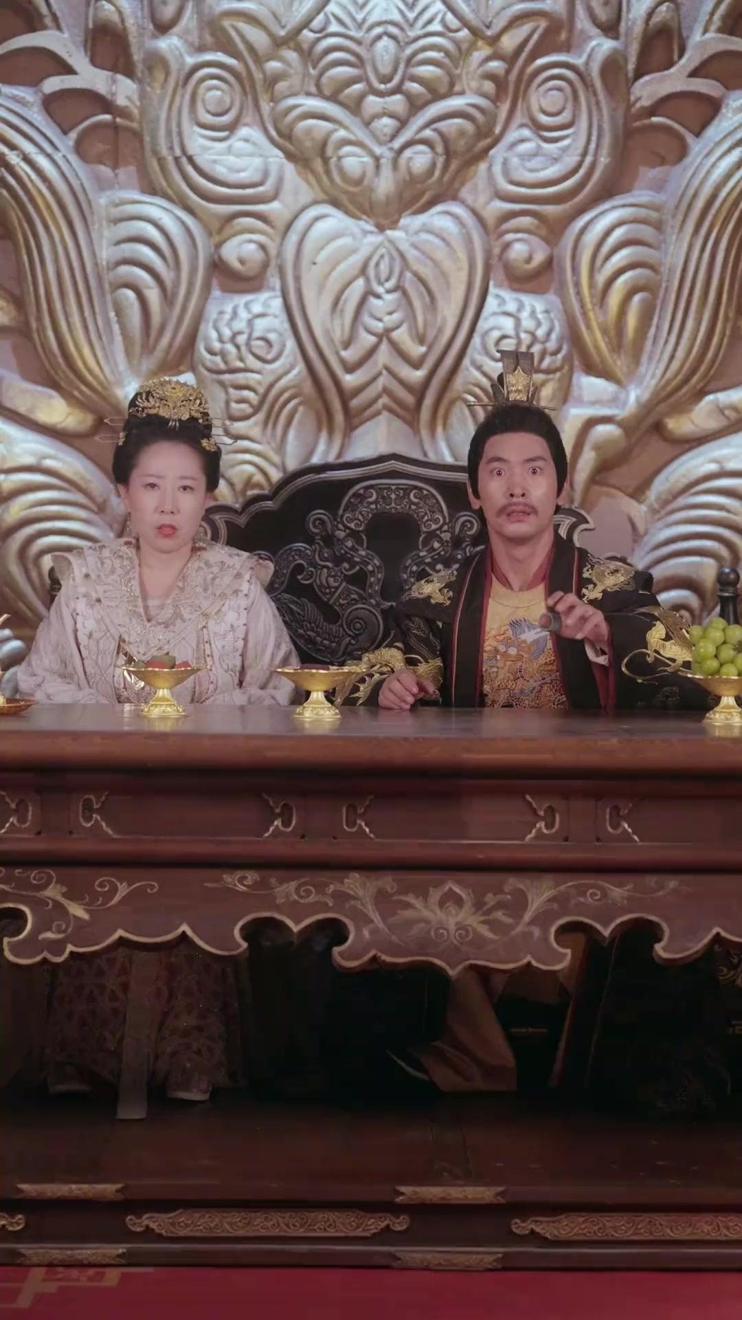 Hoàng Hậu Vạn Sủng