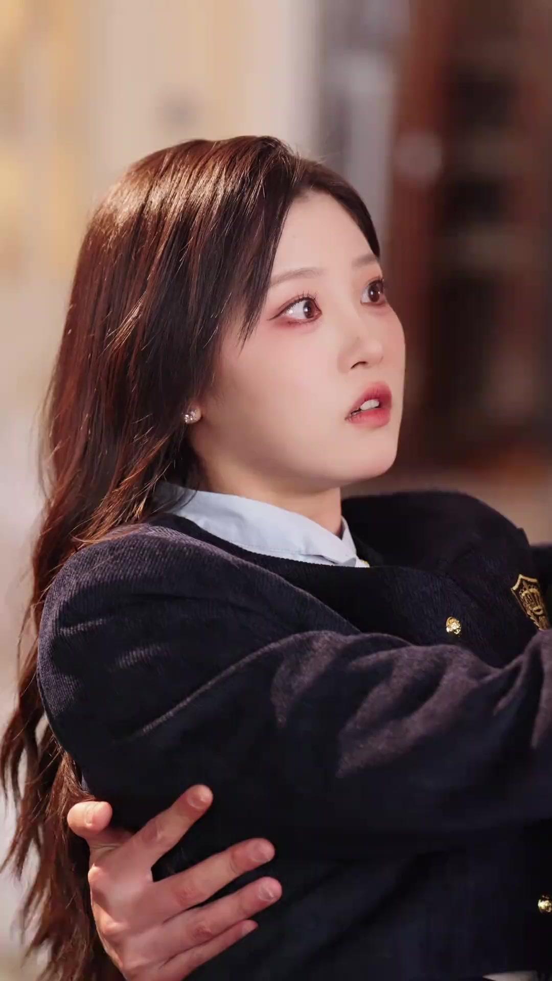 นางร้ายนอกบท