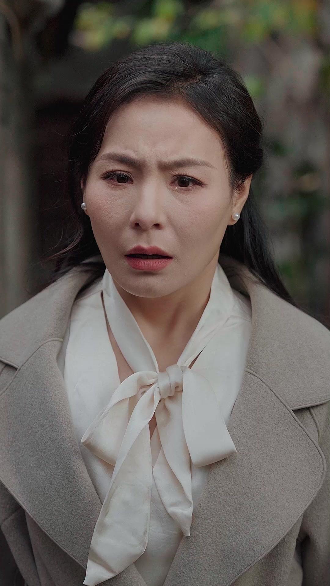 Silent Goodbye, Unseen Return