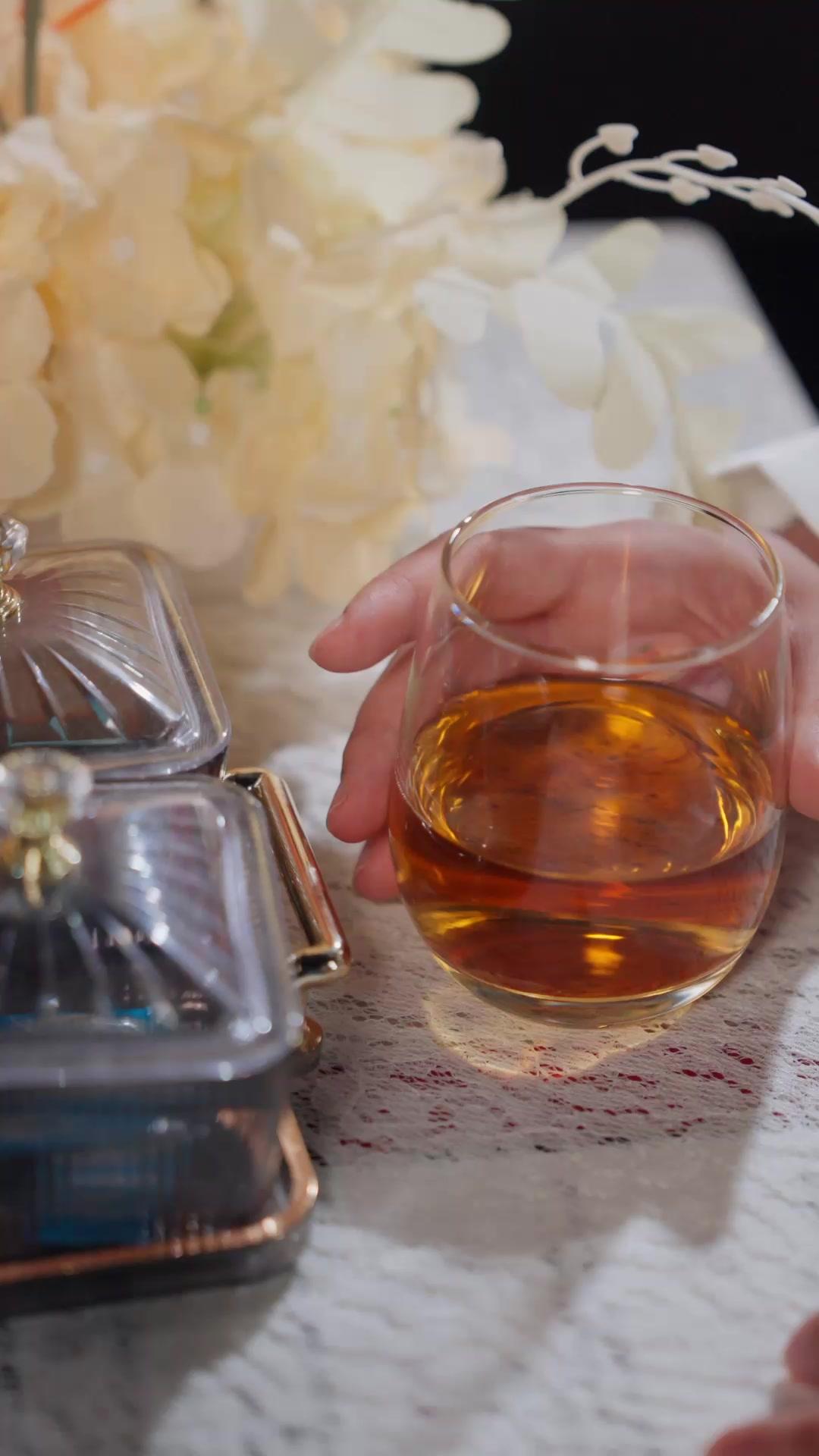 คืนนี้รักไม่หลับ