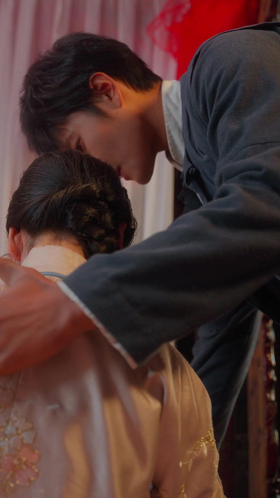 Mocked Driver, Hidden King