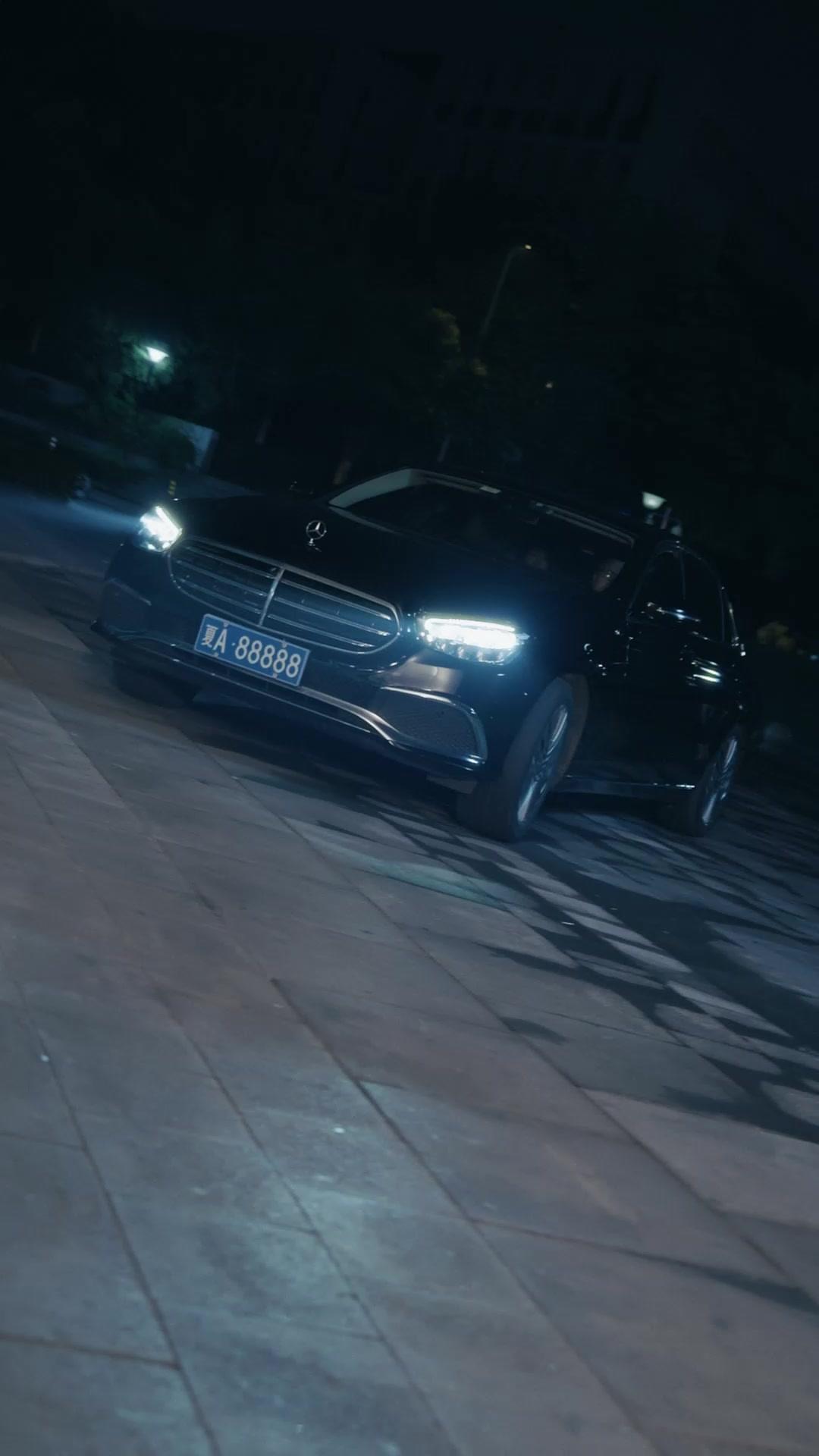 ¿Una carnicera de guardaespaldas?