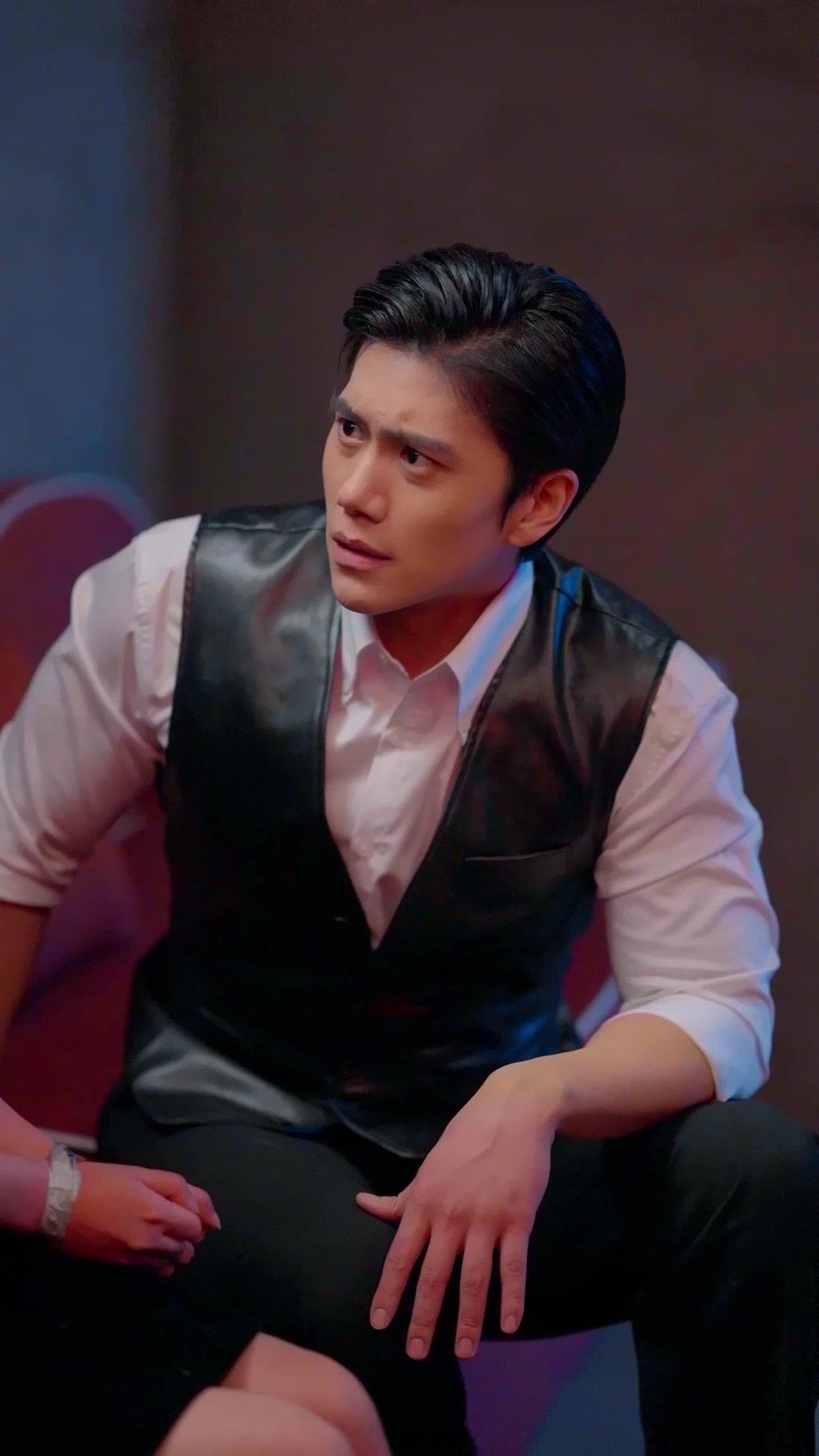 Mantan Suamiku Ternyata CEO