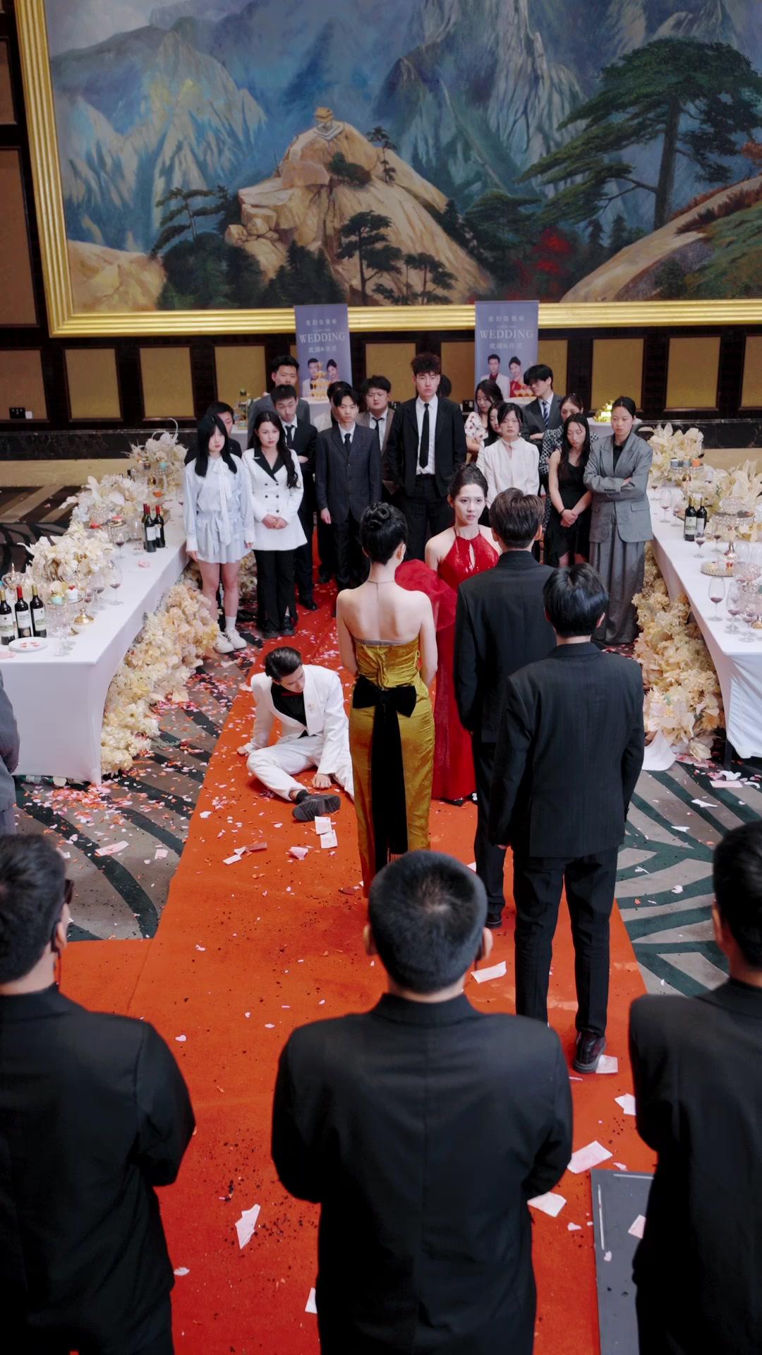 Cahaya Bulan Terkandas