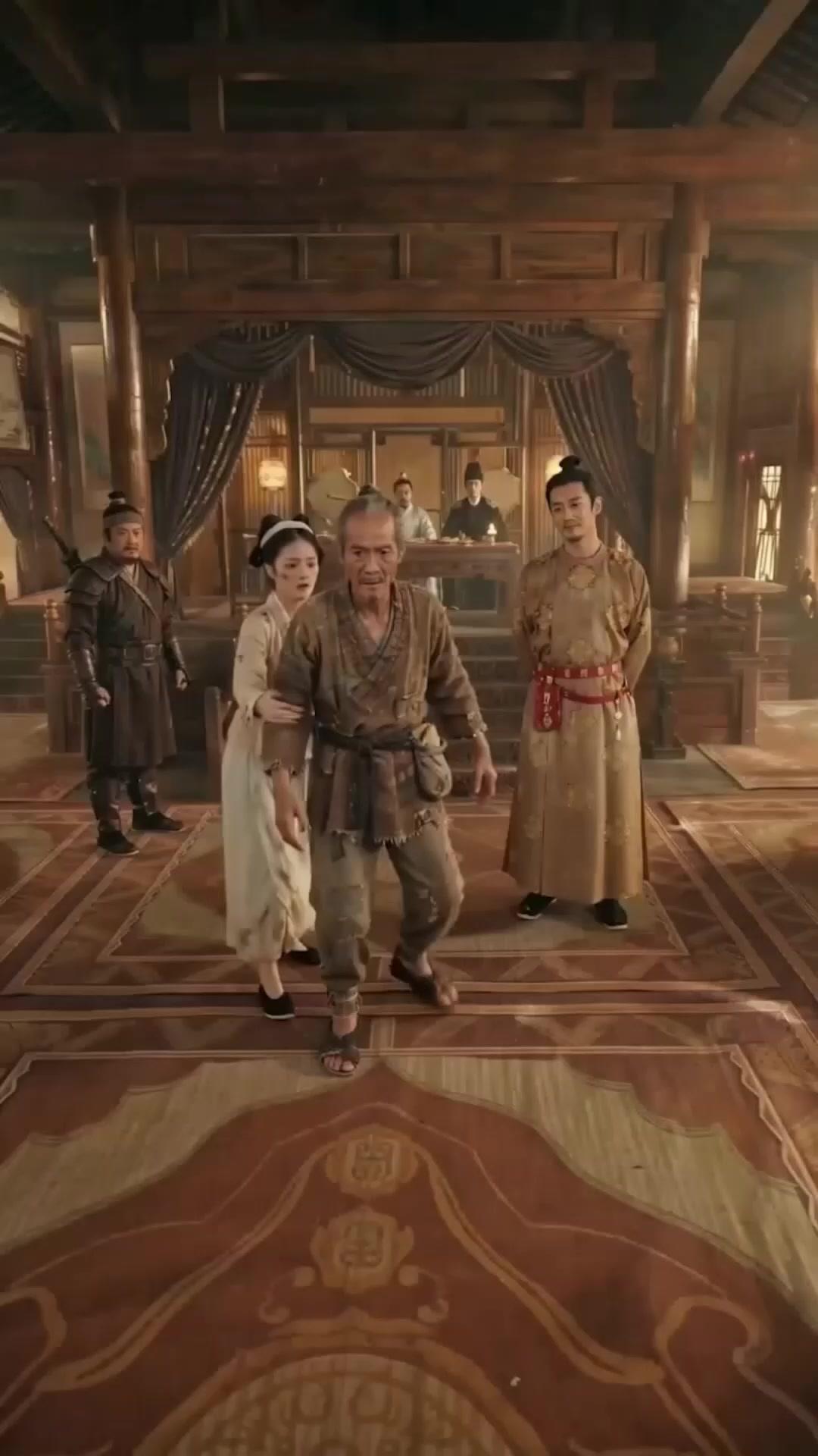 LE RETOUR DU VRAI ROI