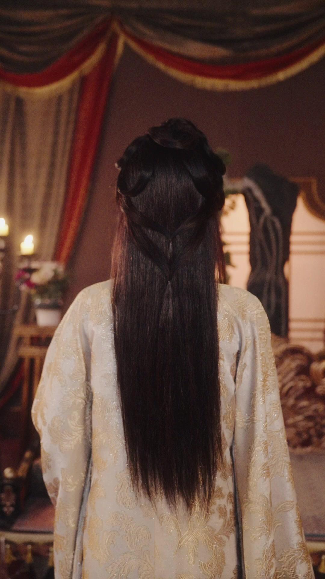 Langit Istana Tak Lagi Sama