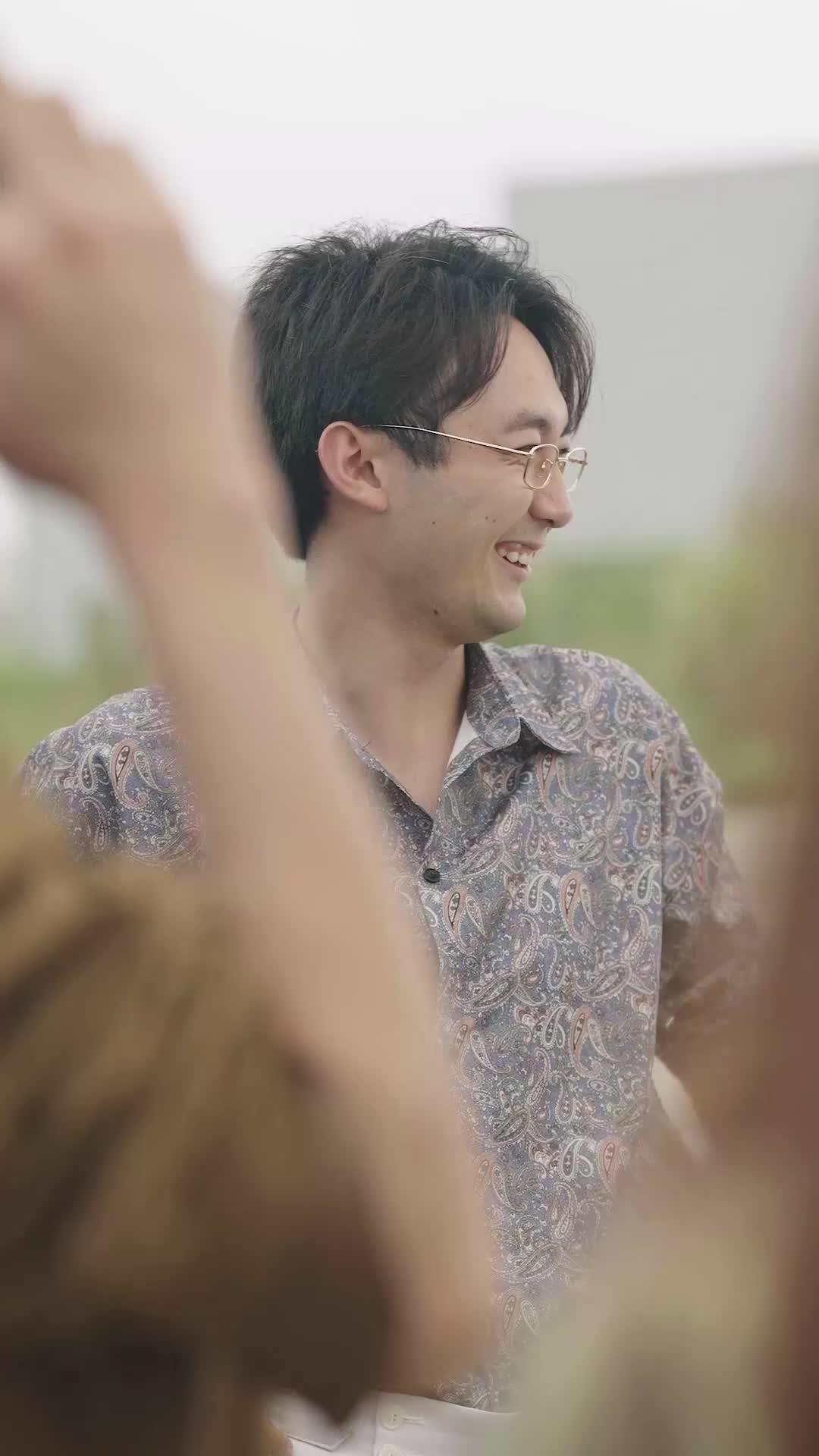 دموع في صمت