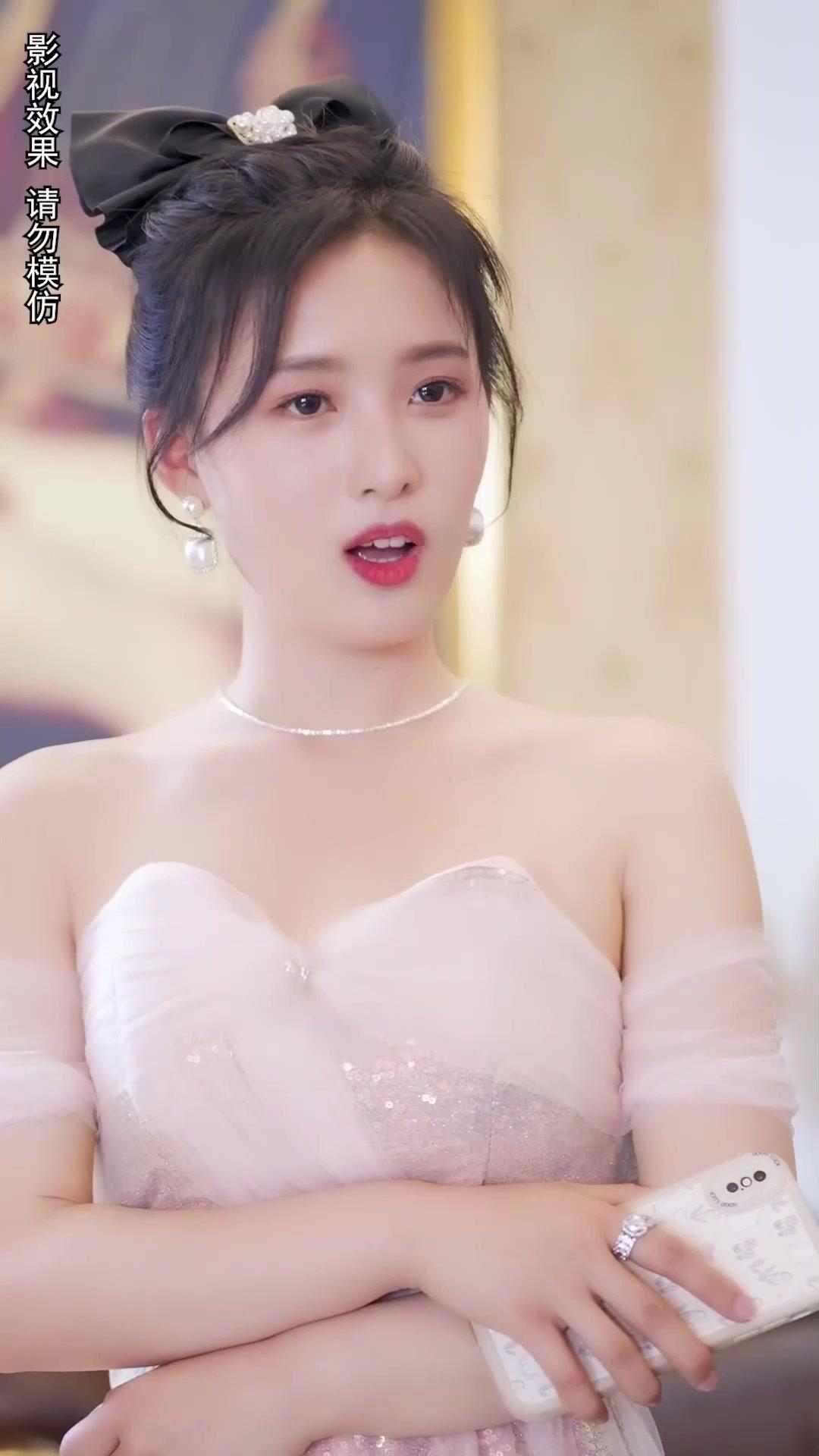 Okulda Fırtınalar Estiren Ben