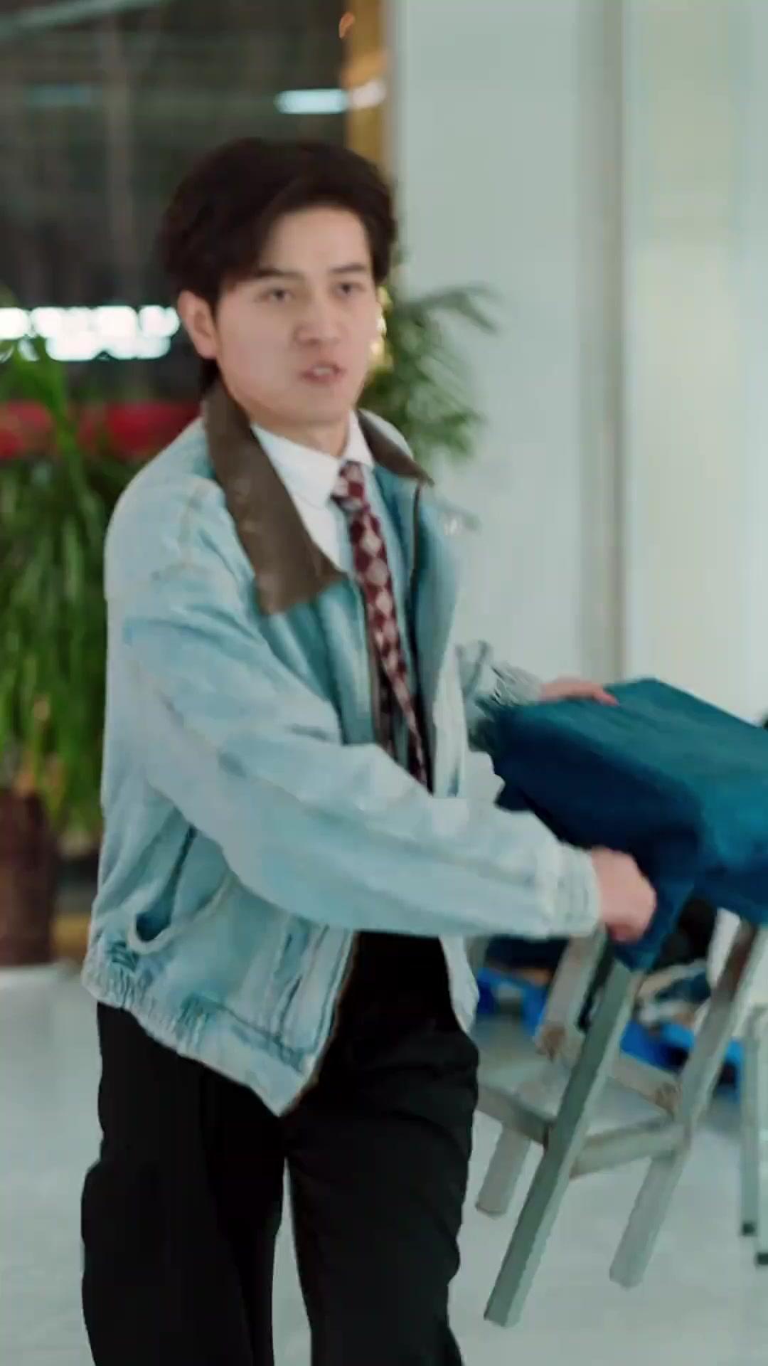 Rüya Fabrikasının Genç Patronu