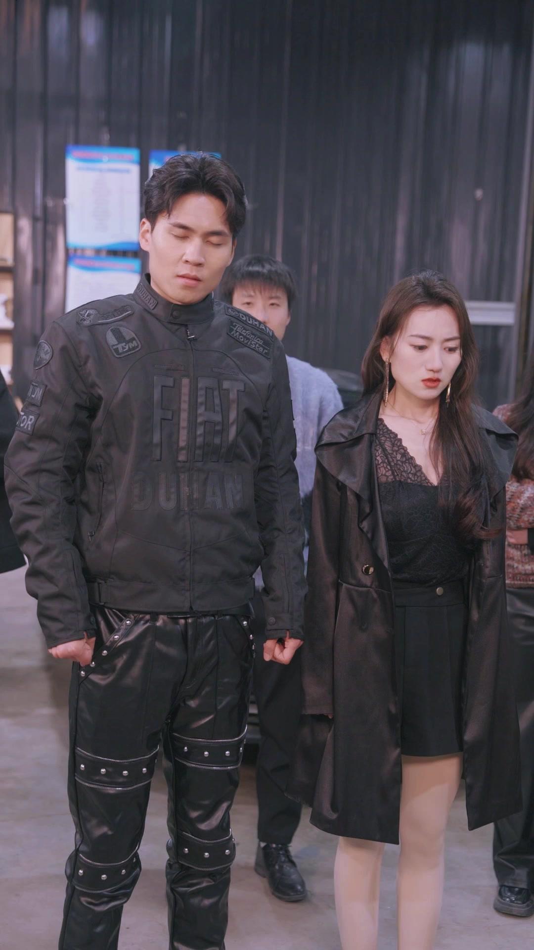 LE DIEU DE LA ROUTE EN TAXI