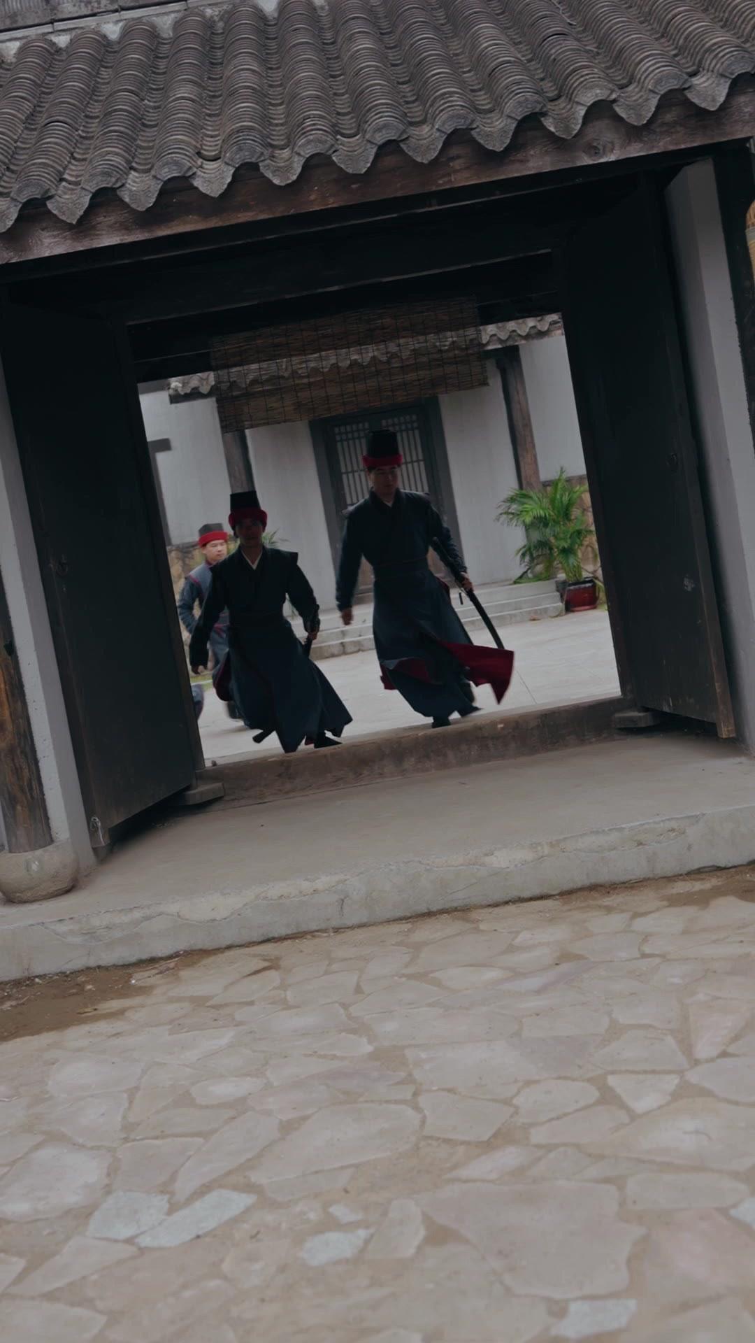 Keadilan Tak Tergoyahkan