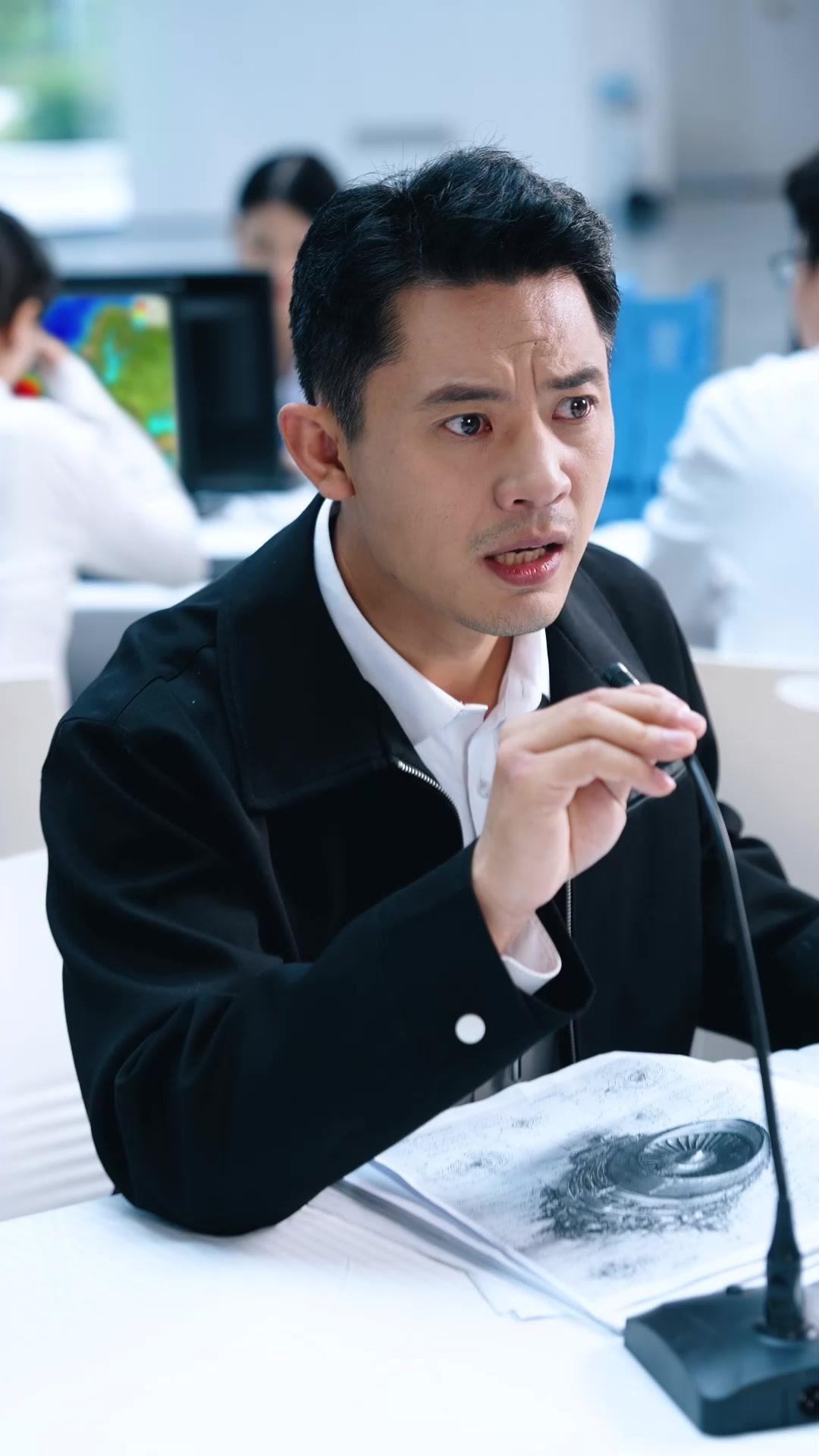 云端逆行：萌娃機長是傳奇