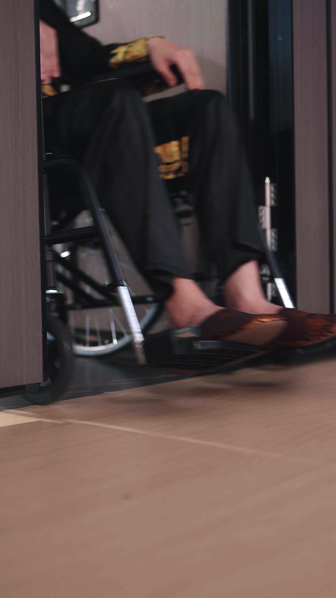 Billionaire! Beggar! Miracle Doctor! 