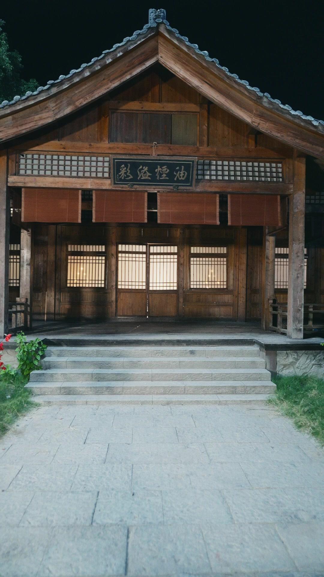 Si Bodoh Itu Punya Kekuatan Dewa