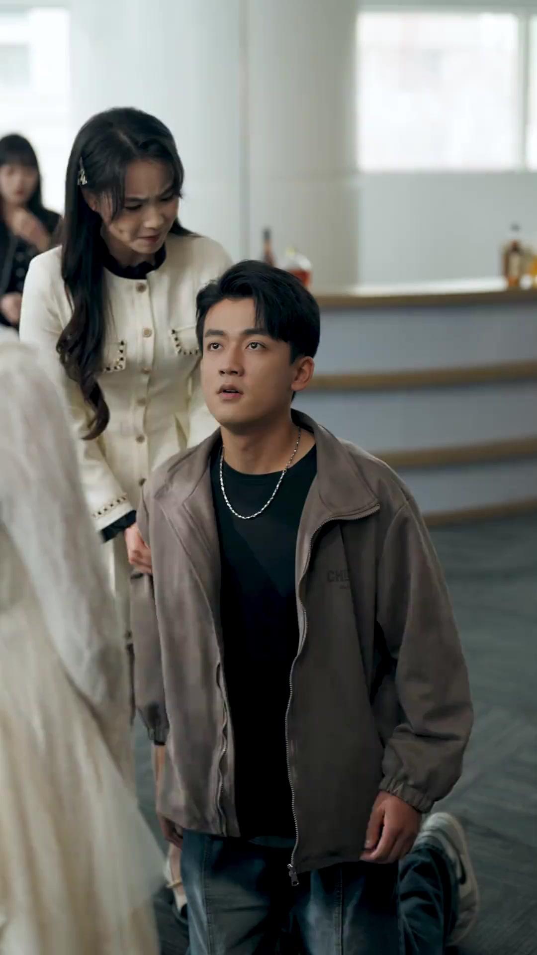 다시 피어난 금지옥엽