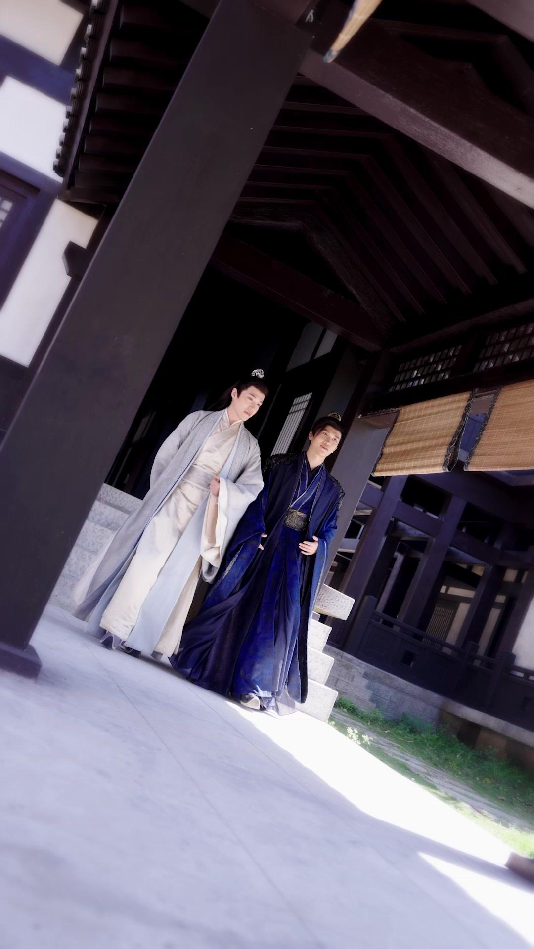 She Will Burn the Throne