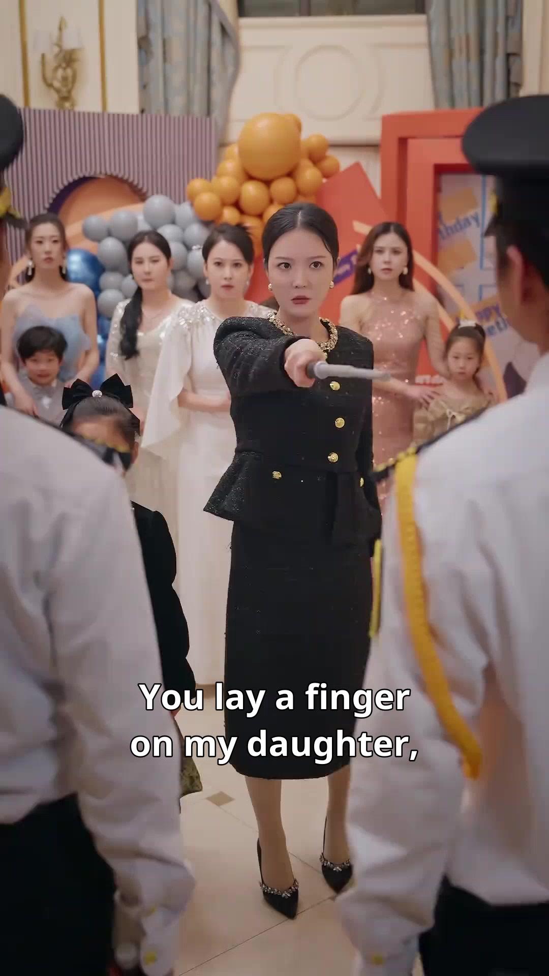 (Dubbed)Mama Bear Mode