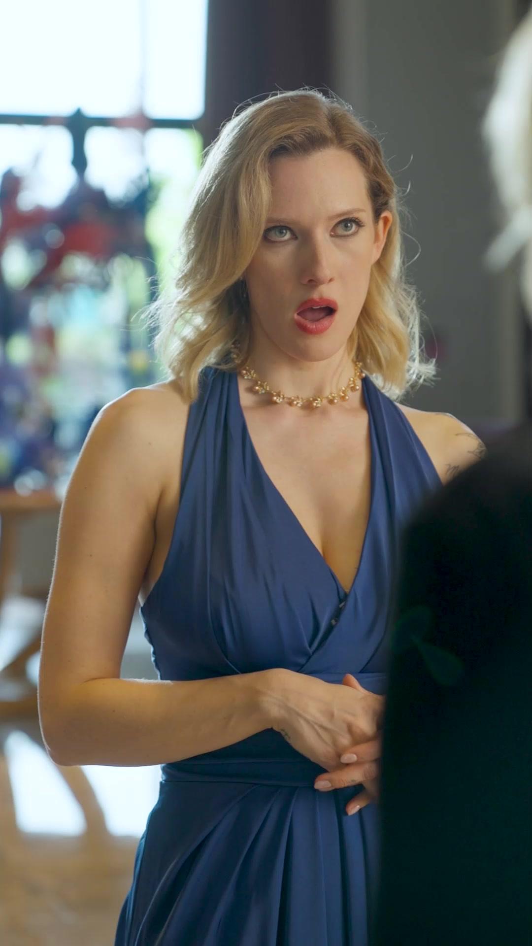 Queen Strikes: Traitor's Fall