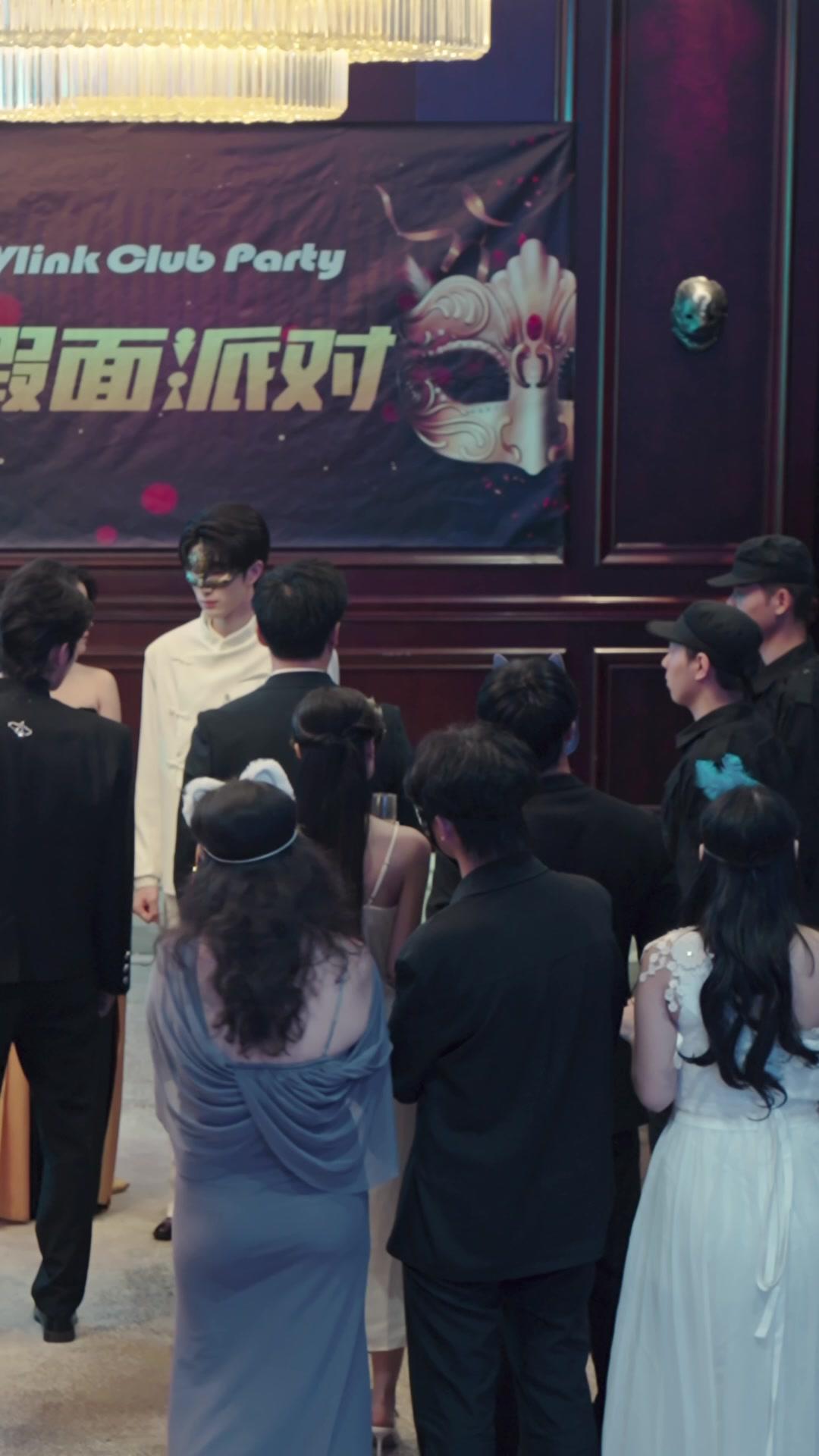 Hired a Billionaire as Baby’s Dad 