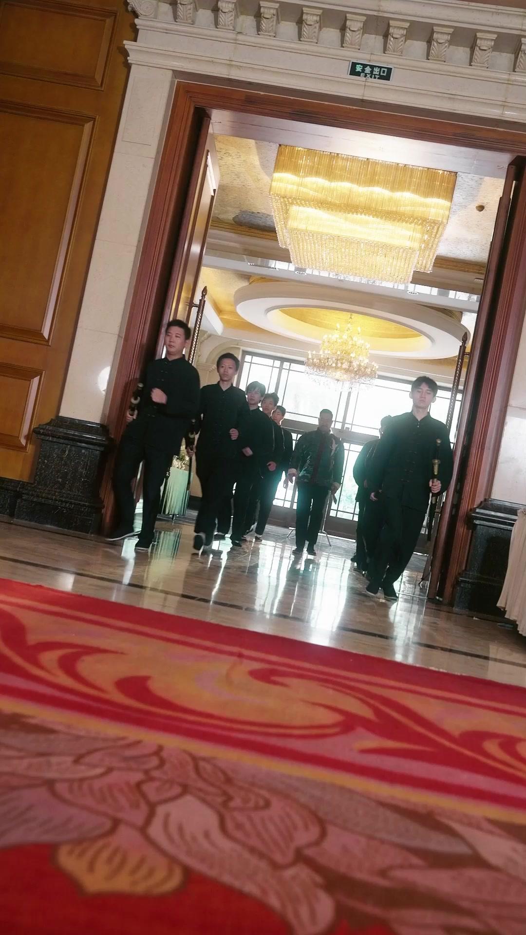 Entrega de Delivery: A CEO Linda e Teimosa se Apaixonou por Mim