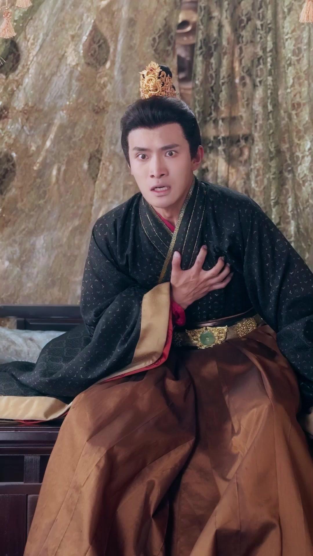 La emperatriz se rebela