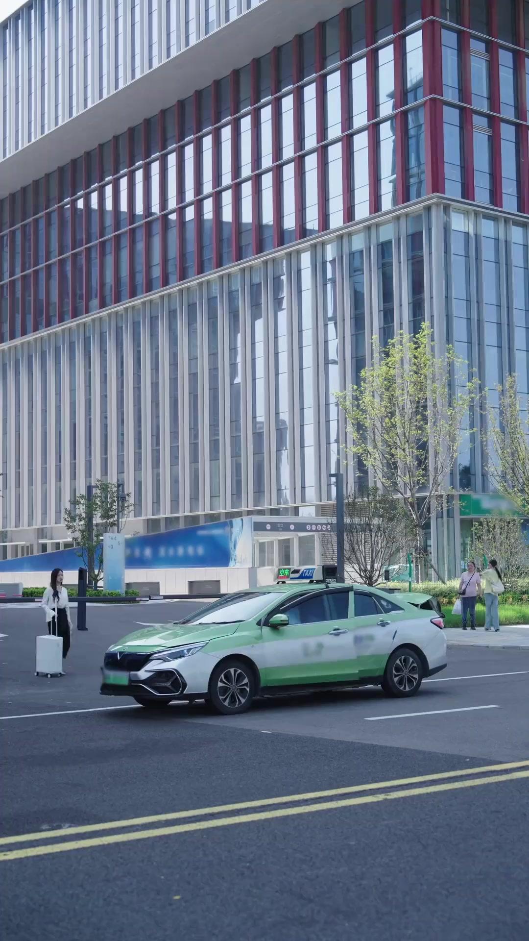 Bukan Untuk Dicintai