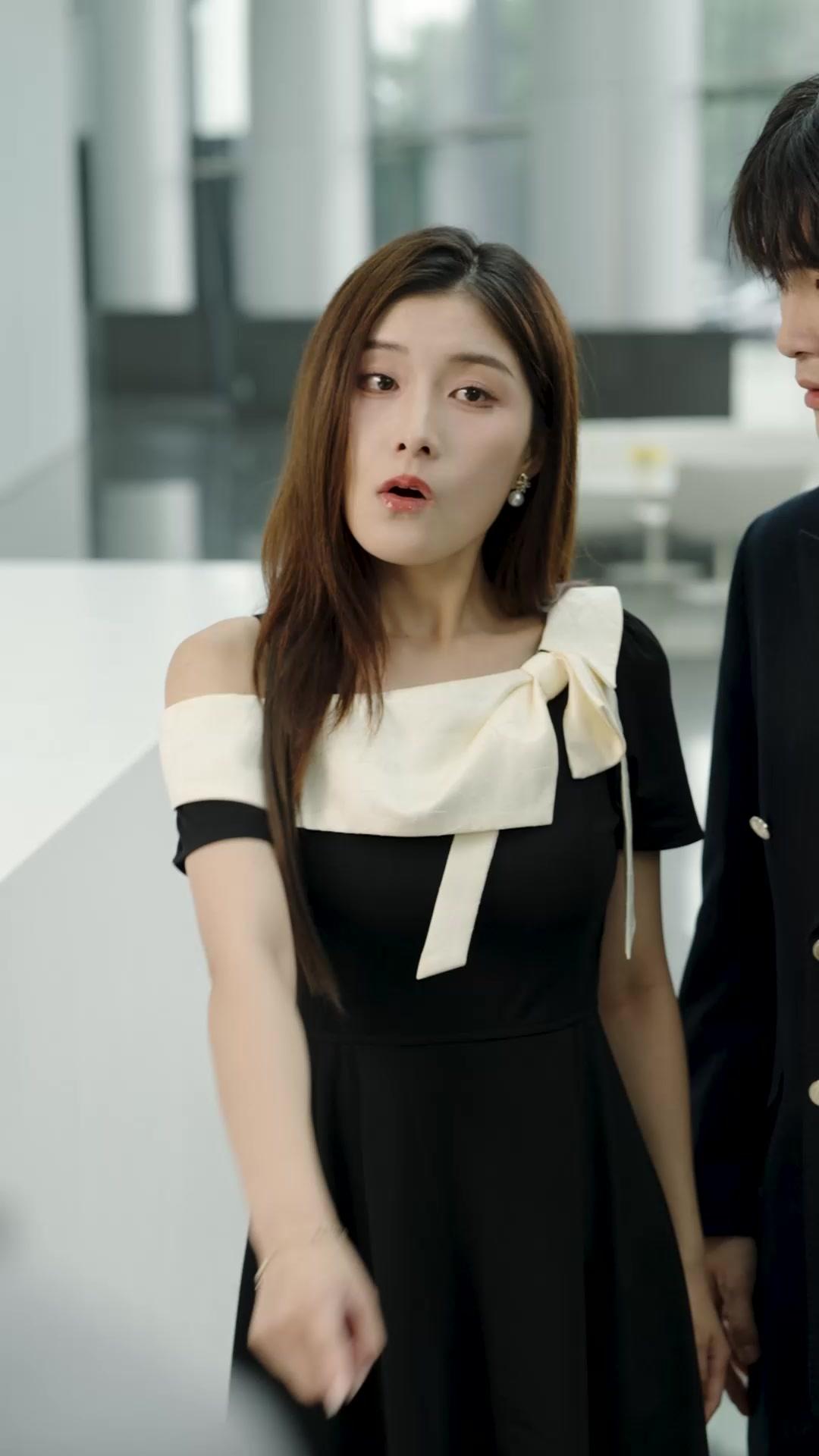 8 Years Wasted: My Ms. Right Is Here