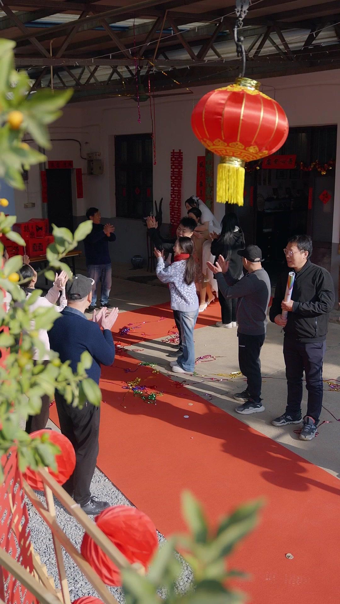 遠嫁女兒是千金