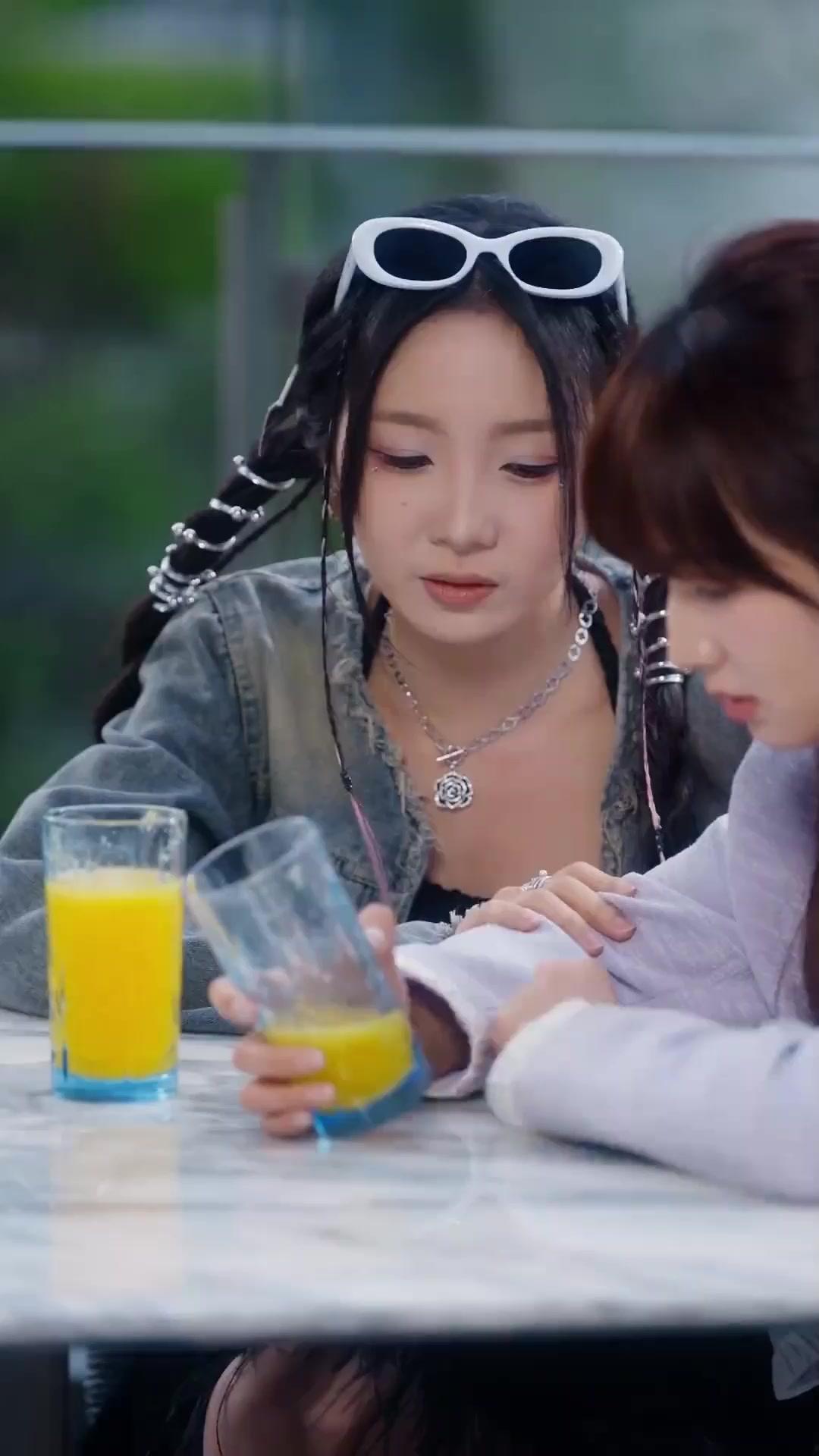 Cinta Palsu Tapi Nyata