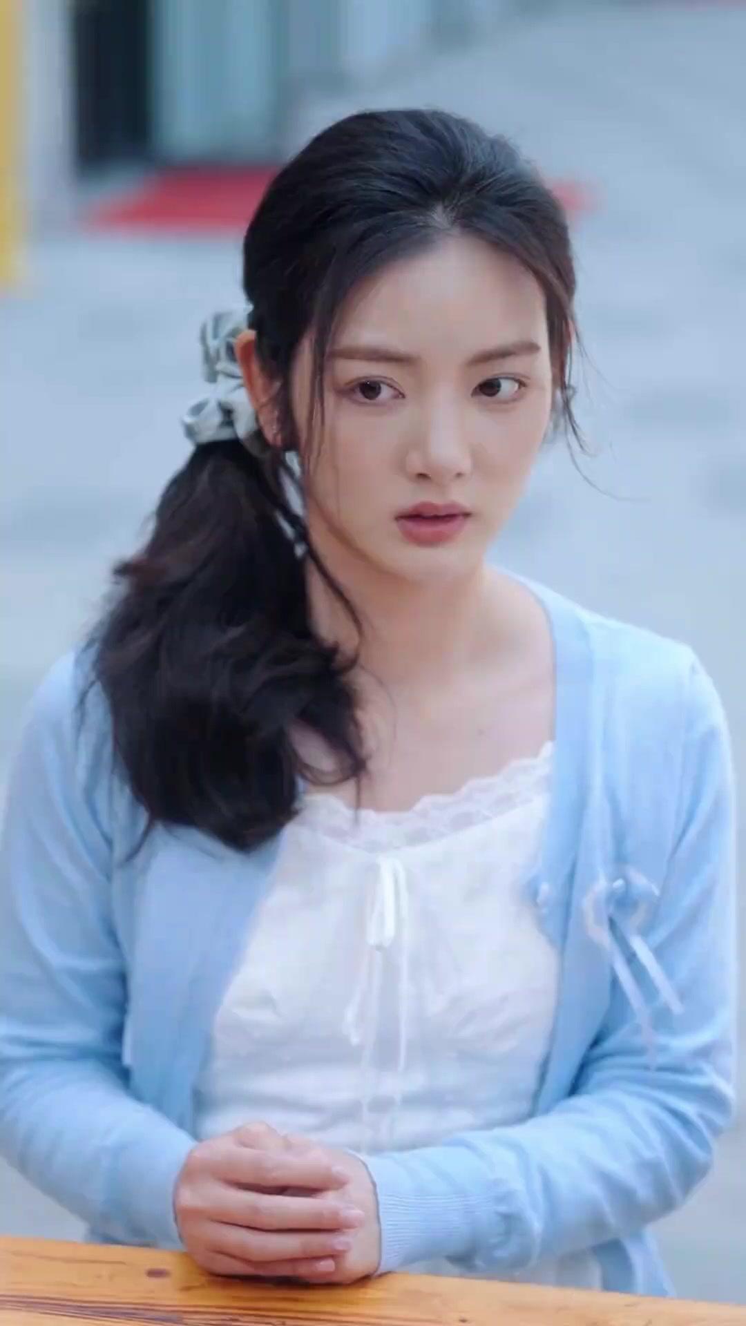 MAMAN, CETTE FOIS, SOIS HEUREUSE