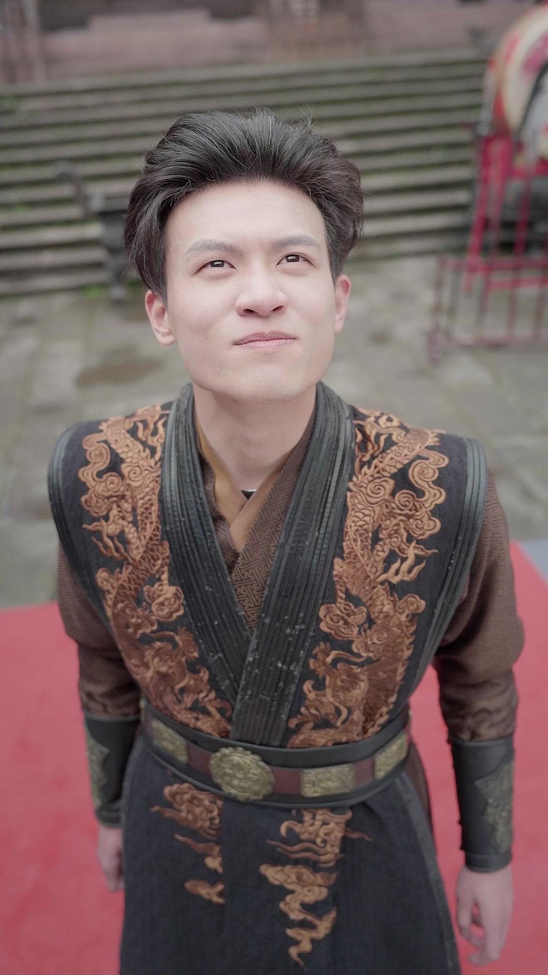 คุณหนูจอมอ้วน สะเทือนยุทธภพ