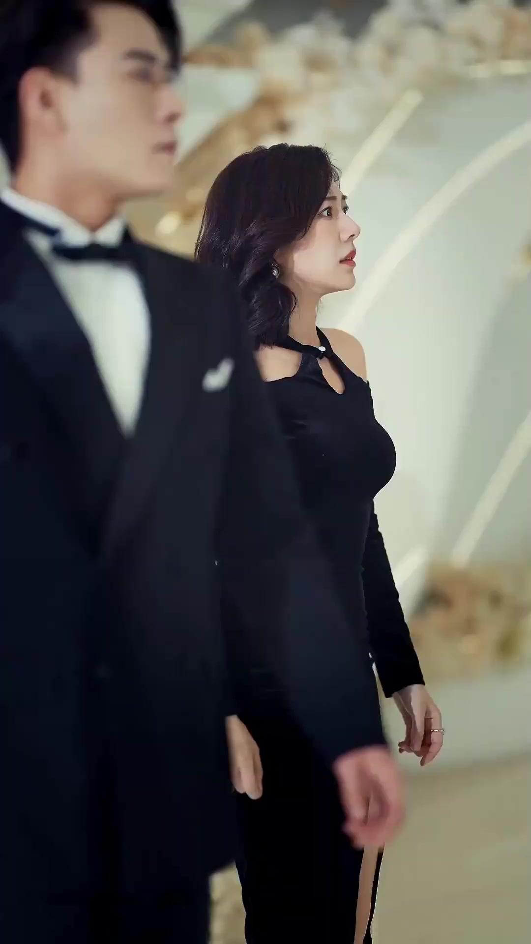 (吹き替え) 愛と裏切りは紙一重