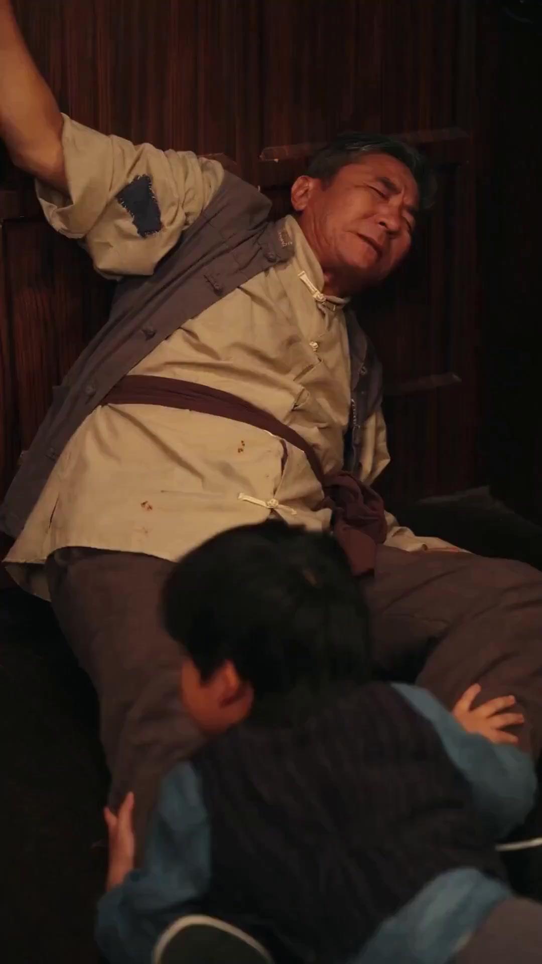 (Dublajlı)​ Eski Komutanın Son Savaşı